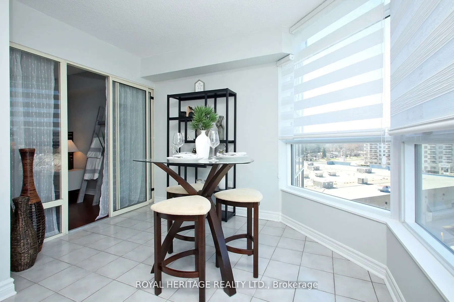 3231 Eglinton Avenue E, #505