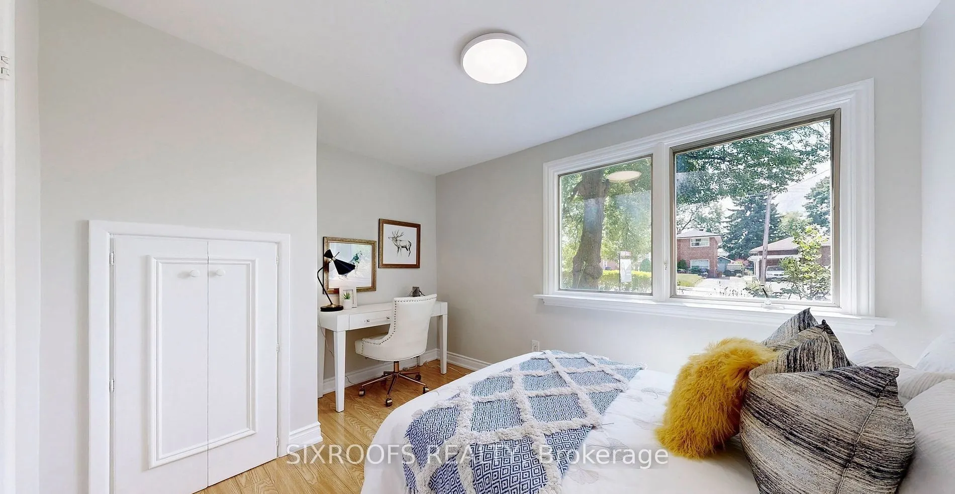 60 Beacham Crescent, #Upper