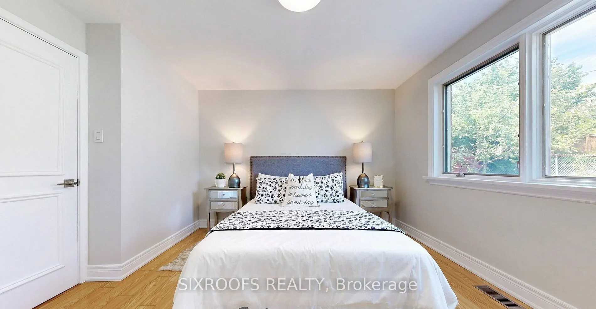60 Beacham Crescent, #Upper
