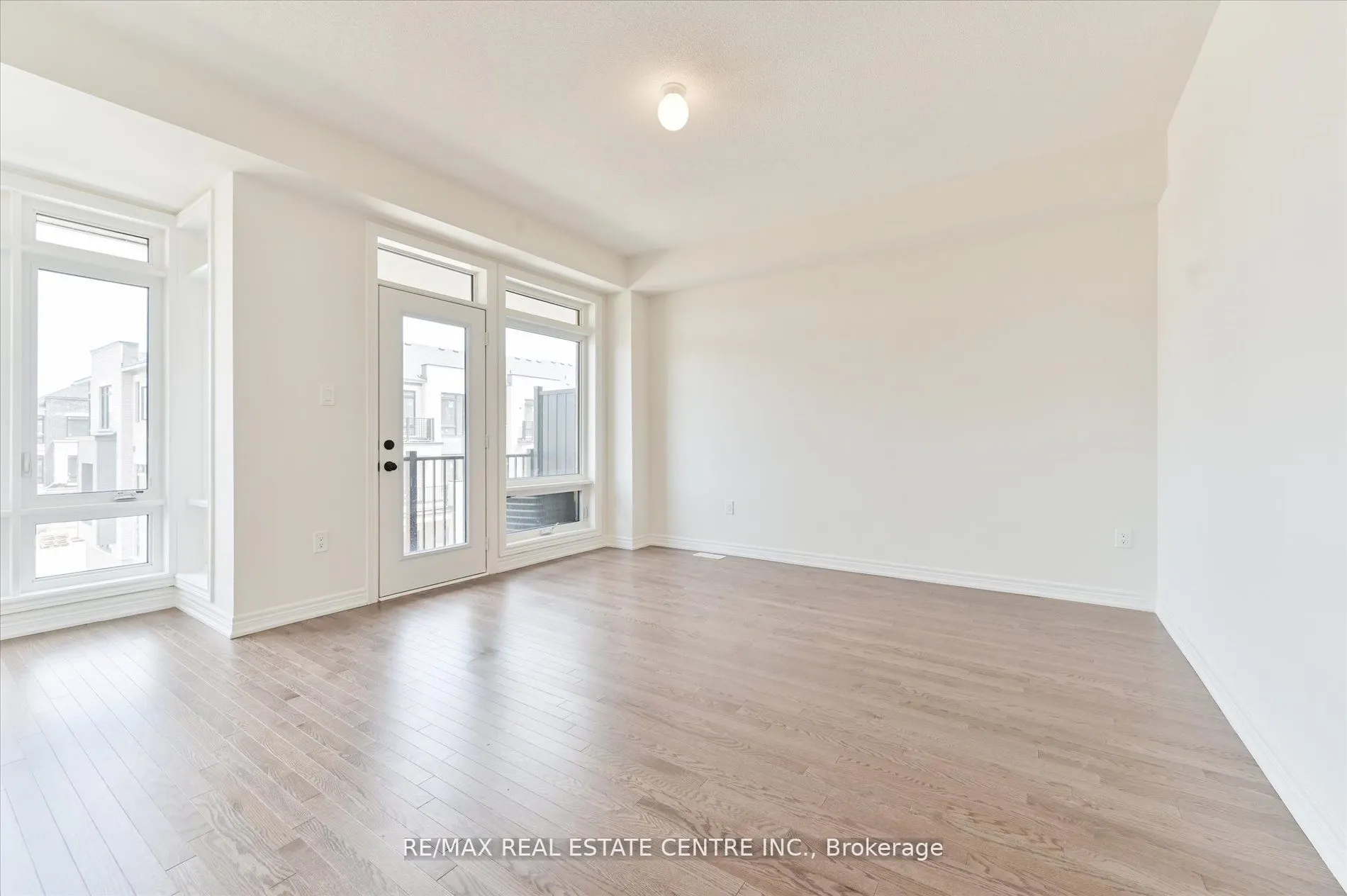 2 Cunliffe Lane