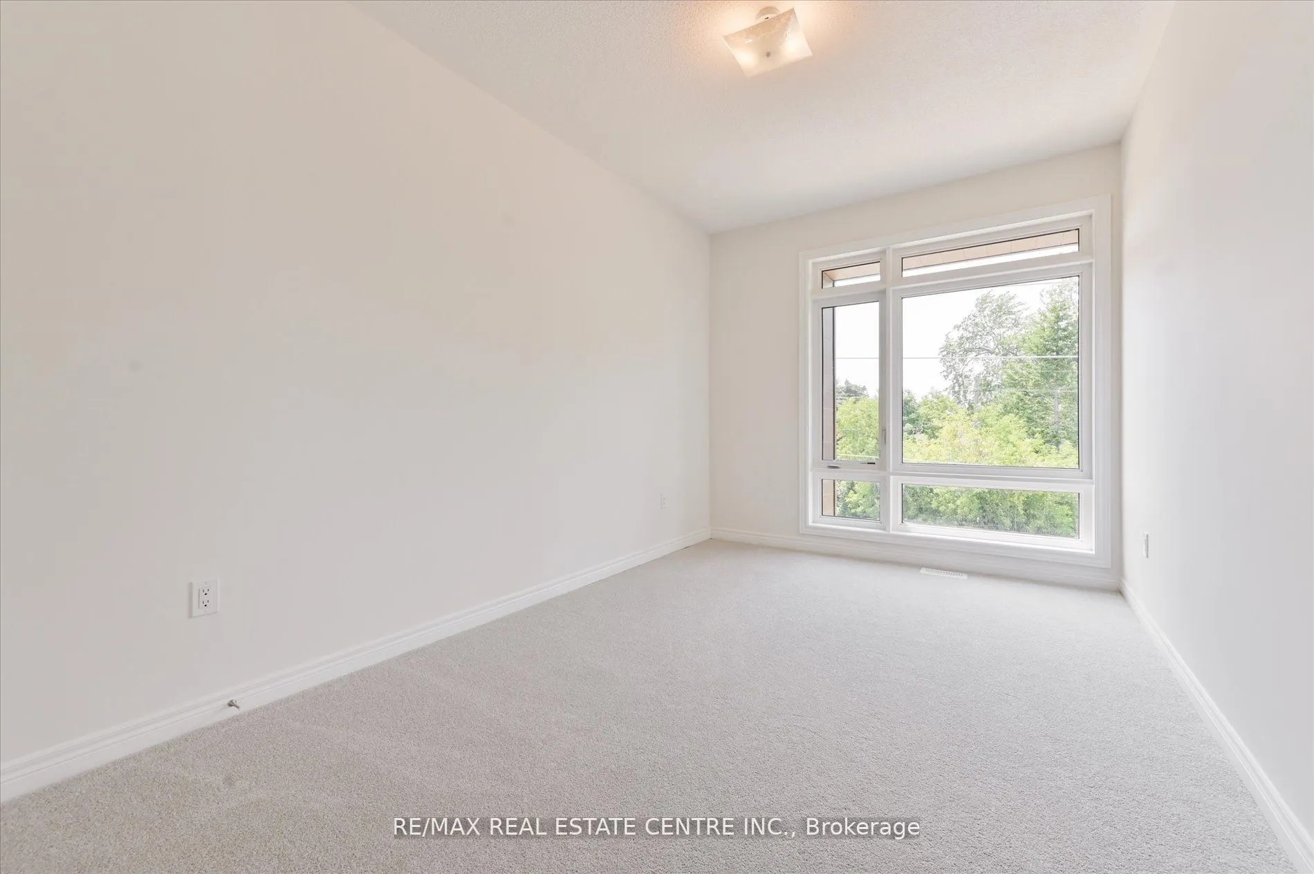 2 Cunliffe Lane