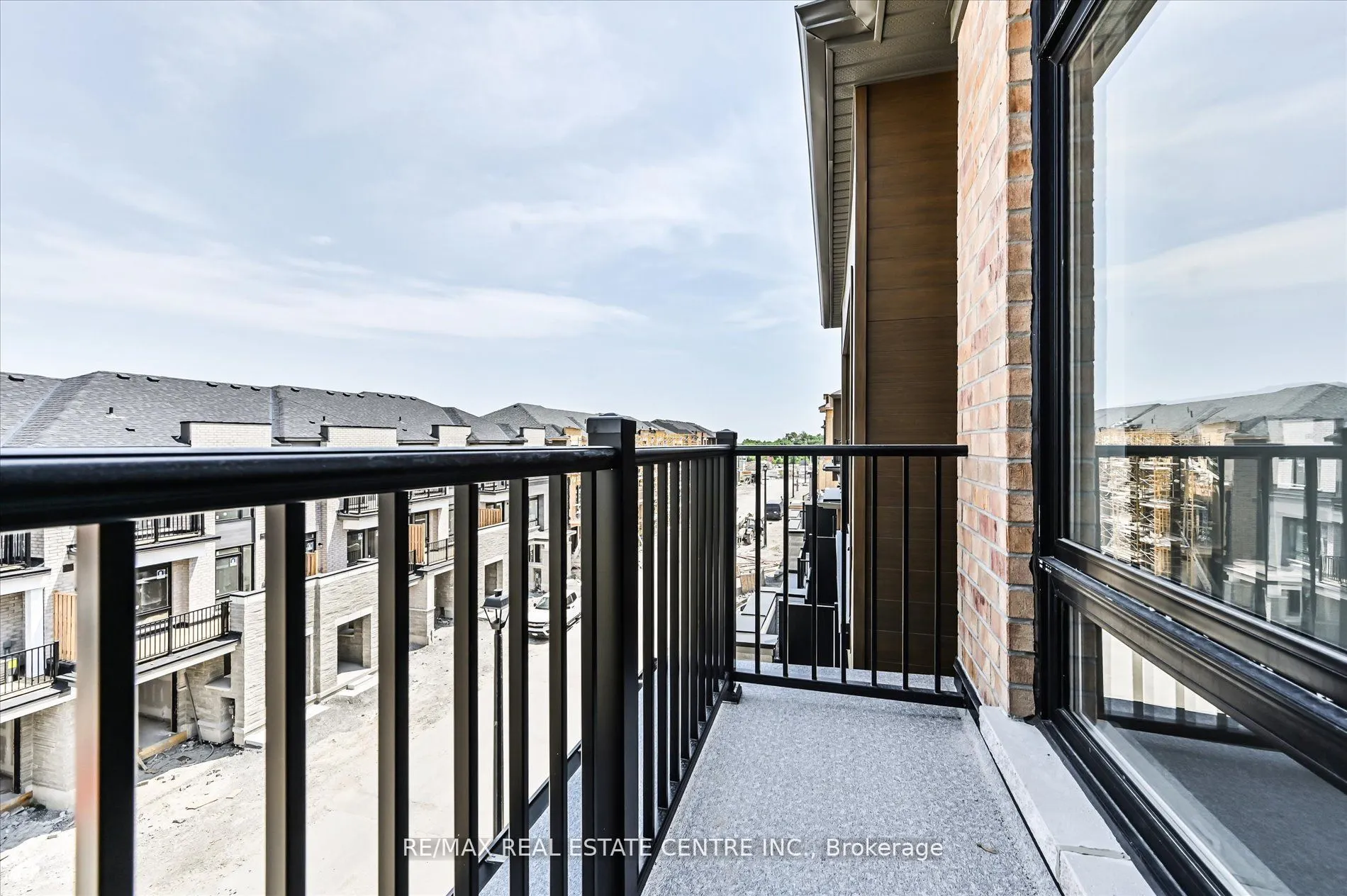 2 Cunliffe Lane