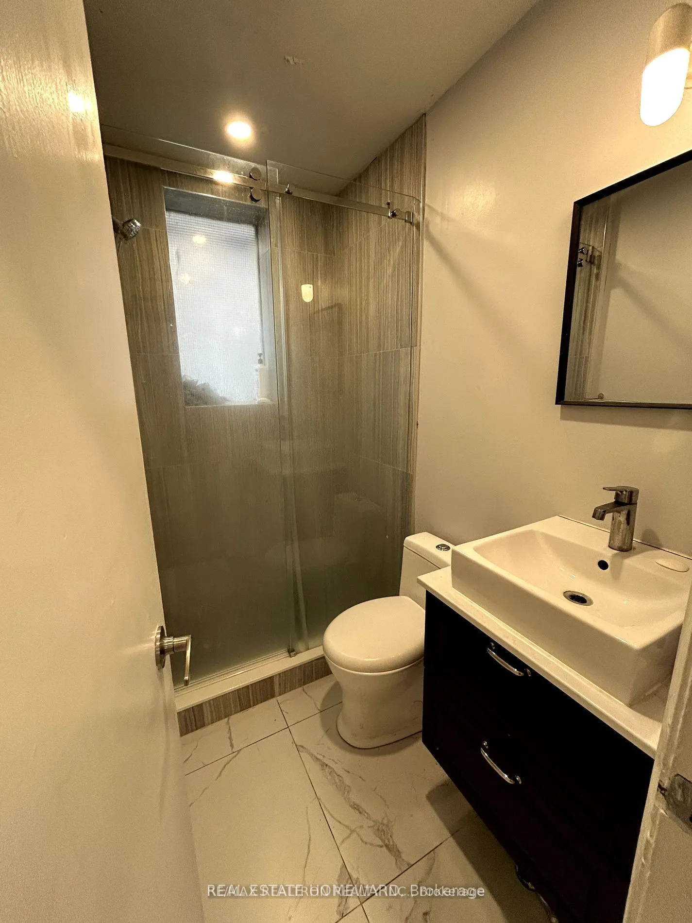 1480 Dundas Street E, #1