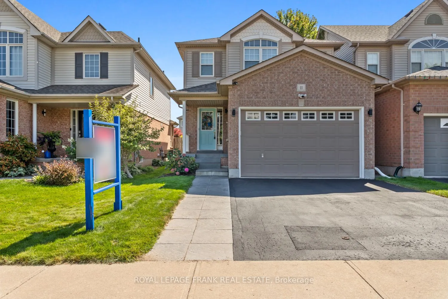 11 Staples Avenue