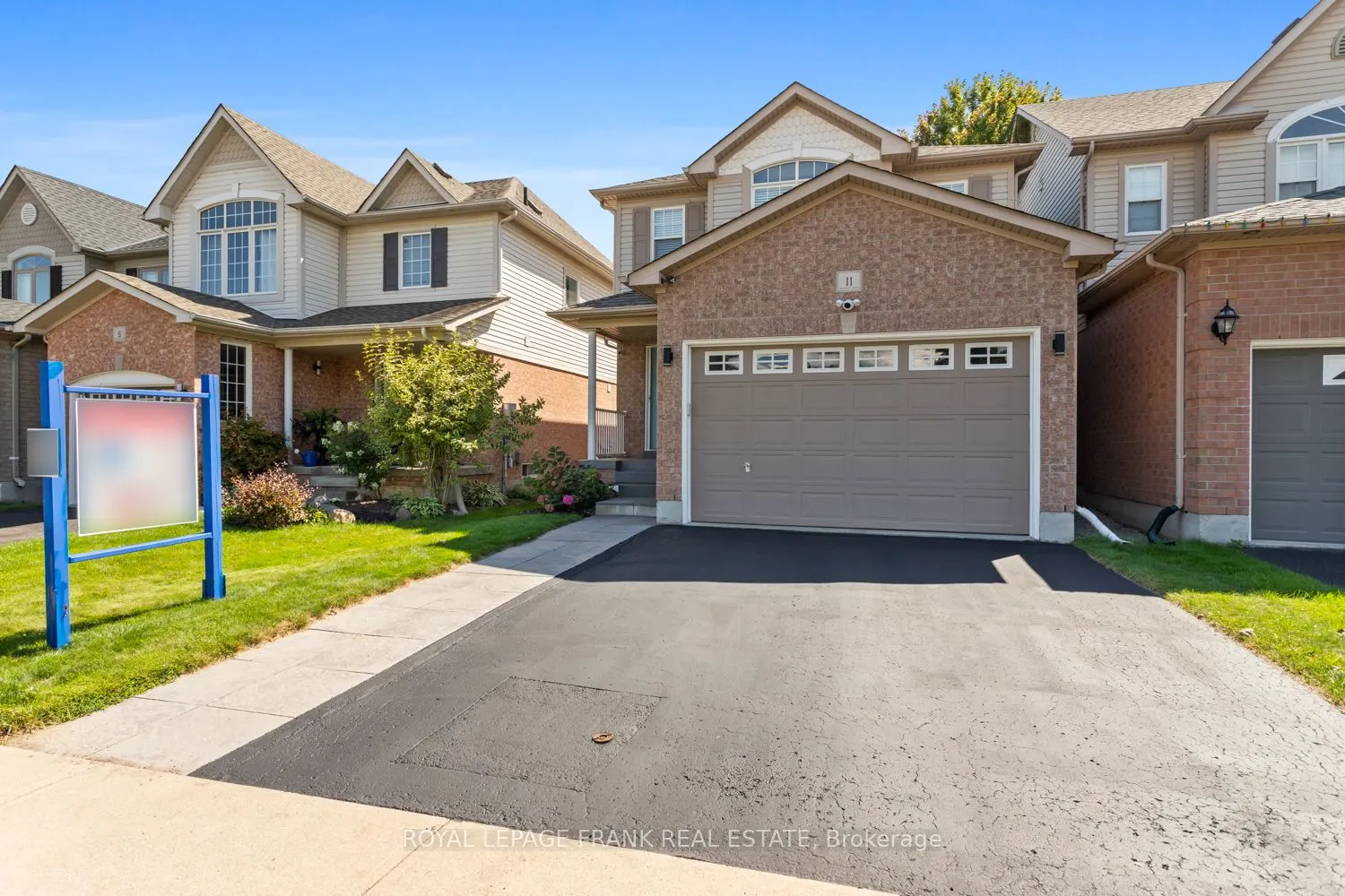11 Staples Avenue