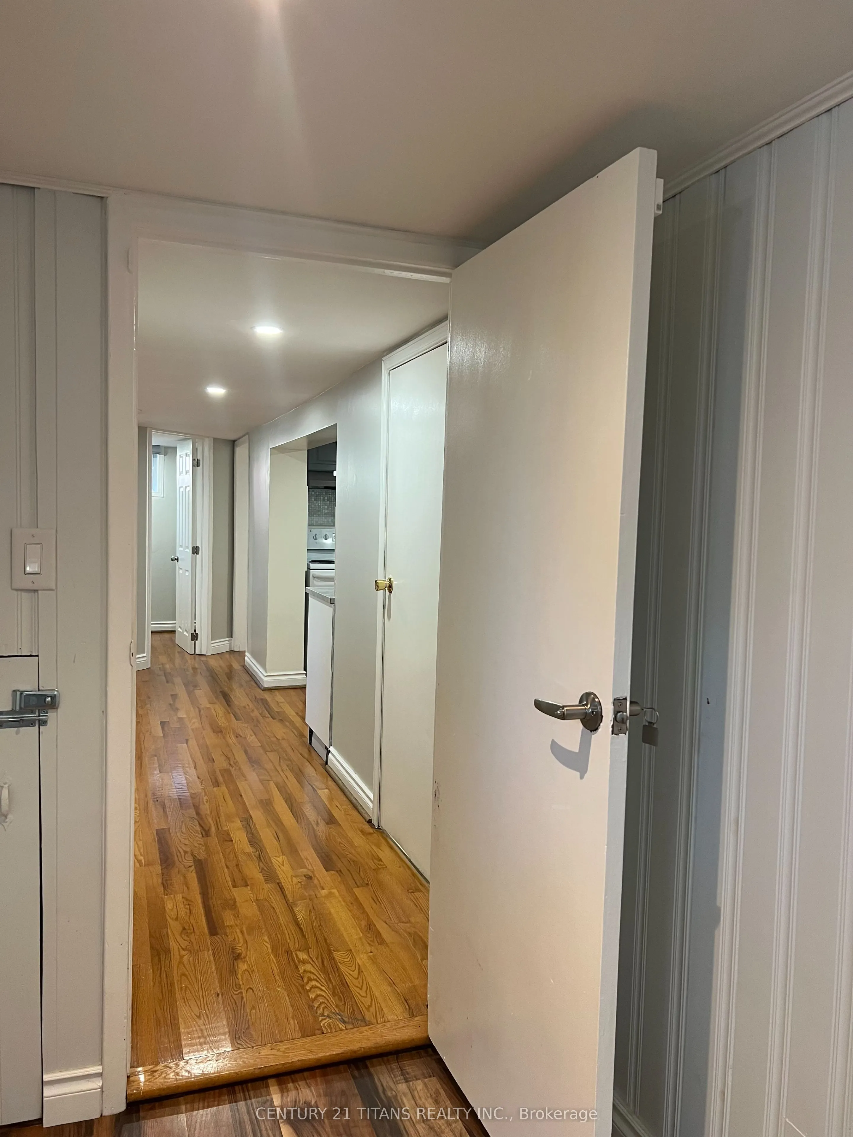 54 Newlands Avenue