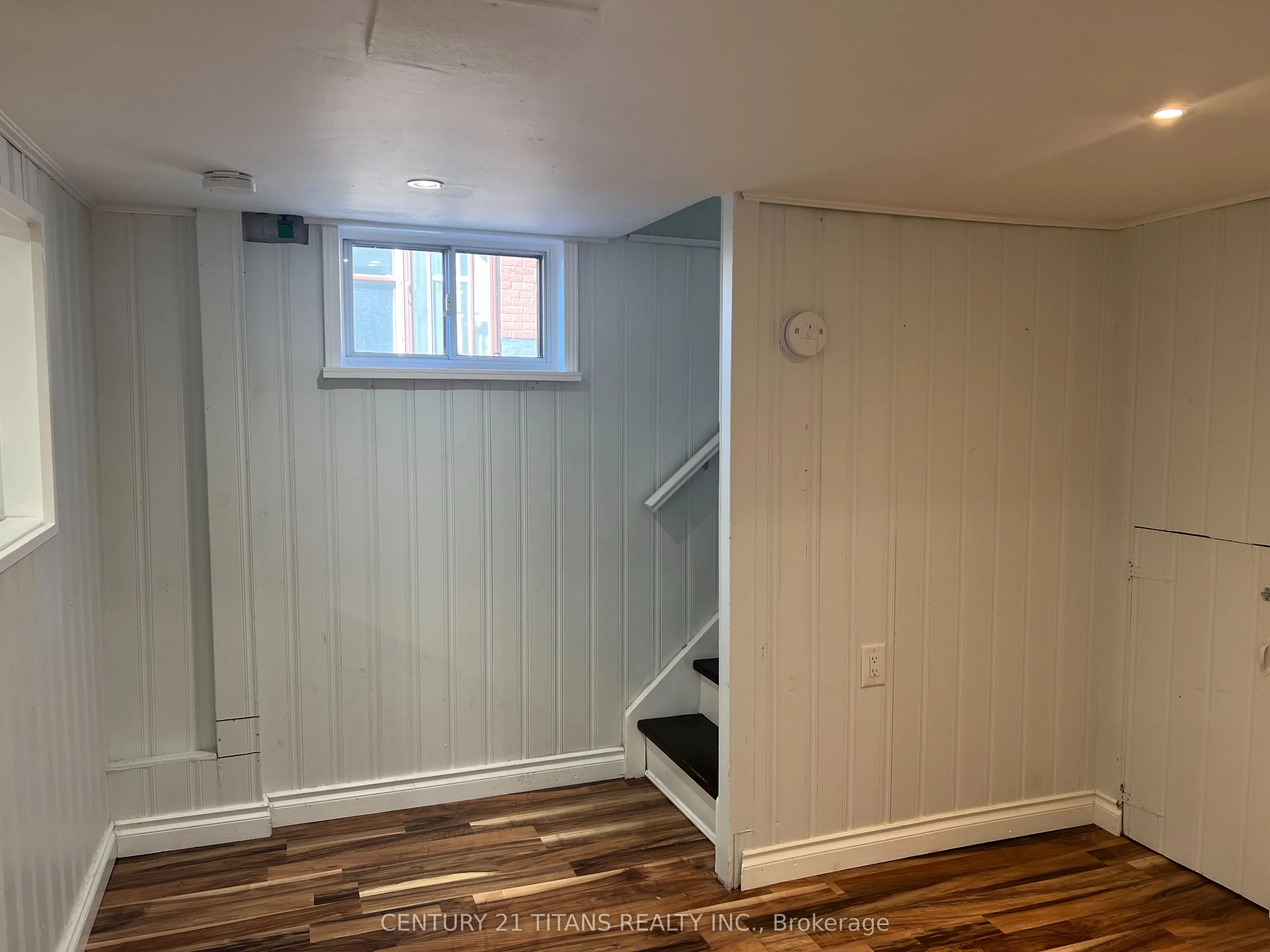 54 Newlands Avenue