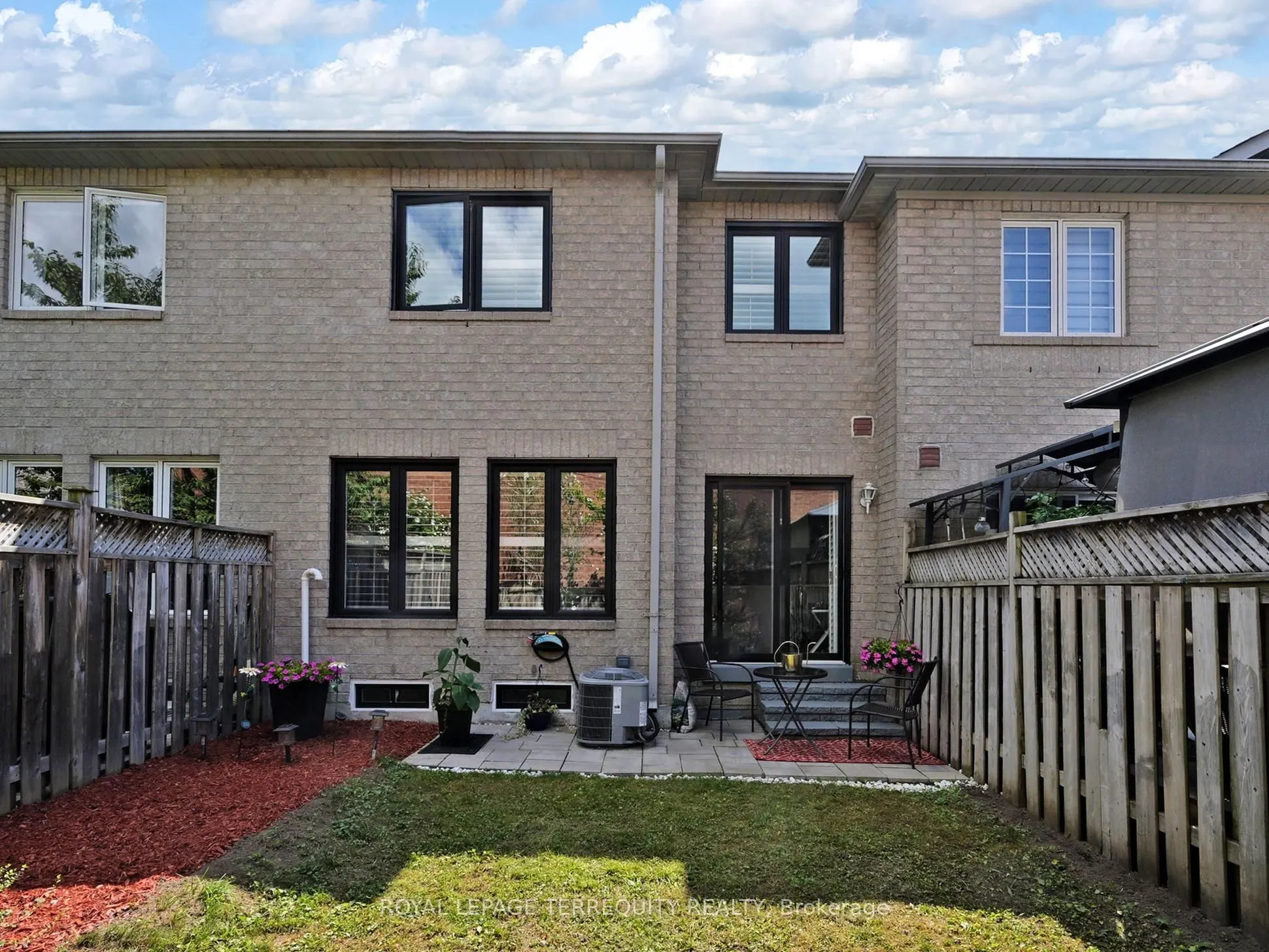 51 Tasker Crescent