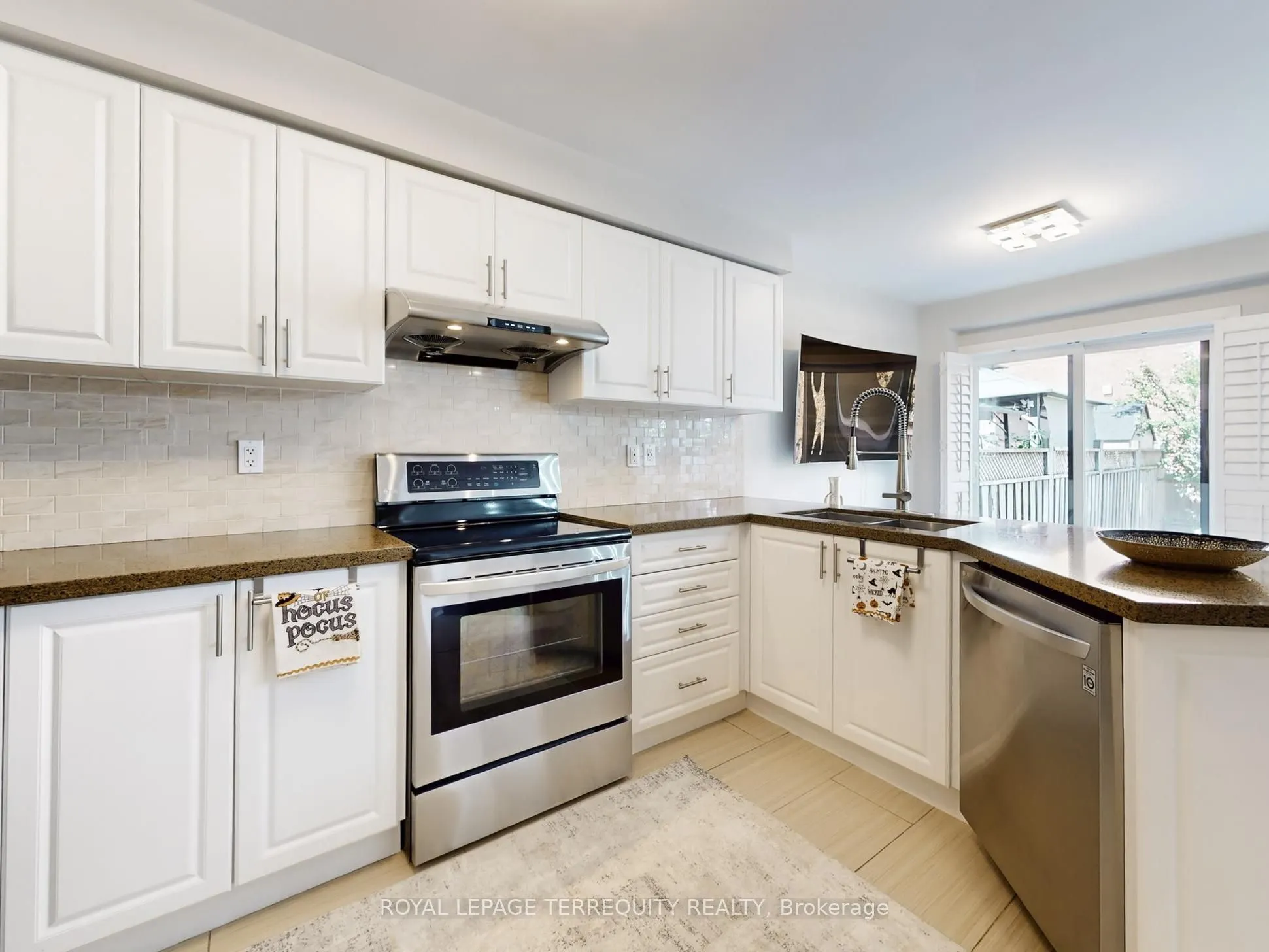 51 Tasker Crescent