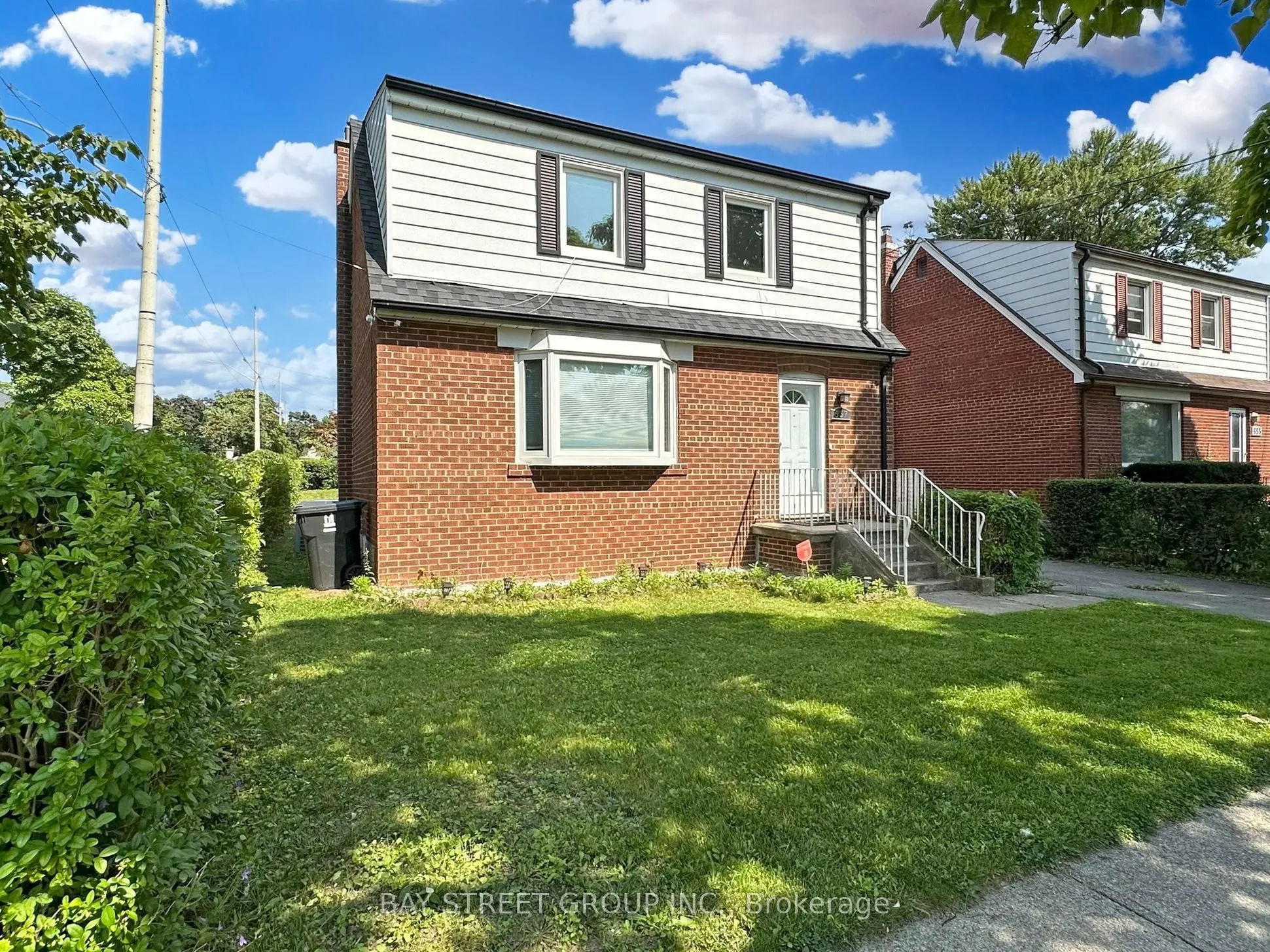 657 Pharmacy Avenue, #Main