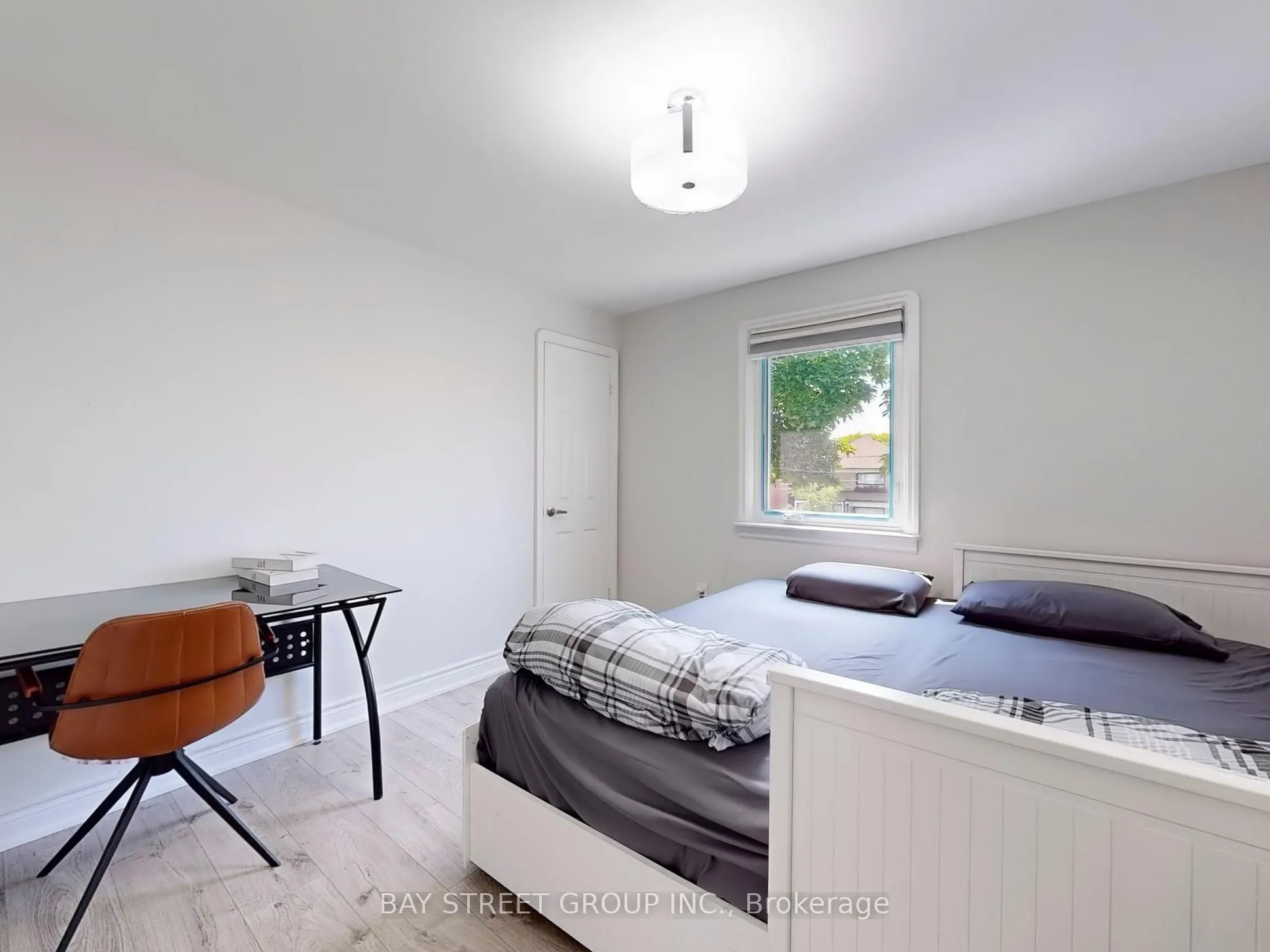 657 Pharmacy Avenue, #Main