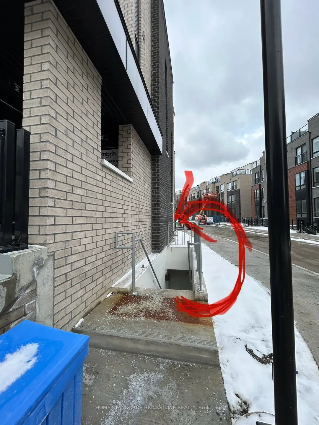 25 Priya Lane, #1