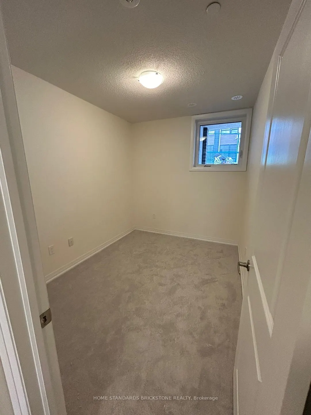 25 Priya Lane, #1