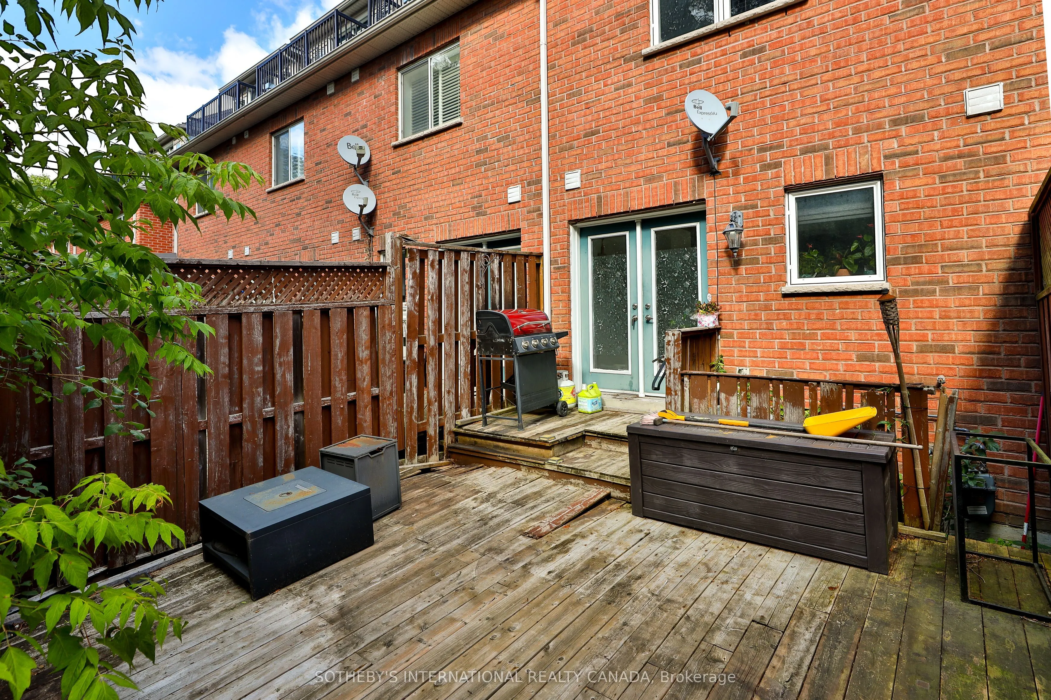 1330 Altona Road, #21