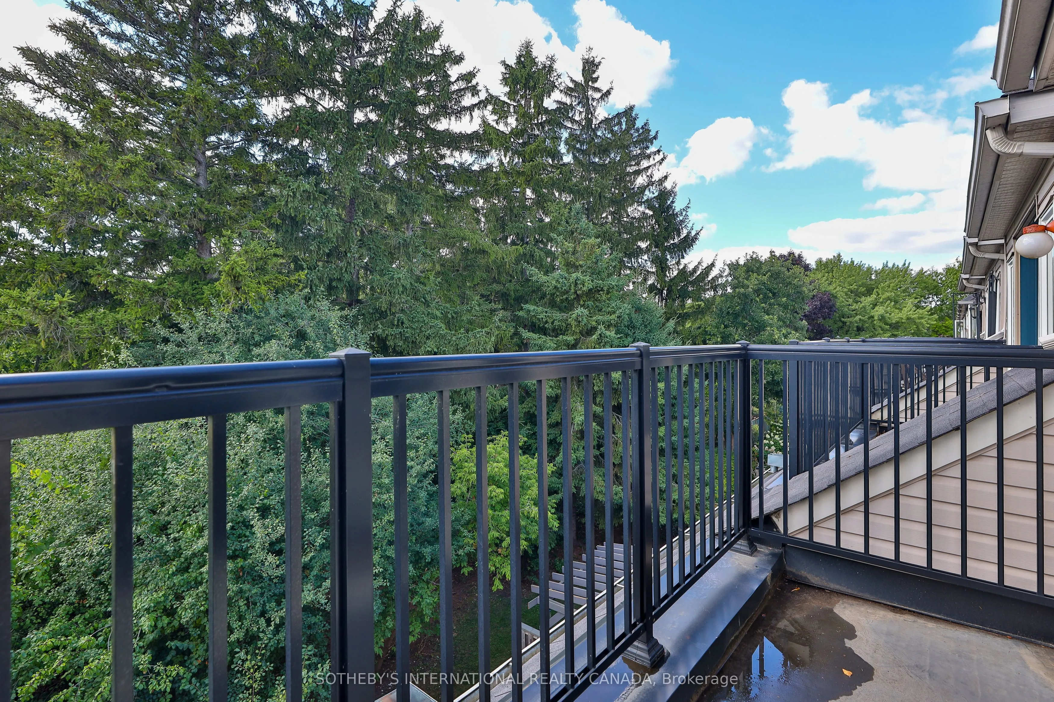 1330 Altona Road, #21