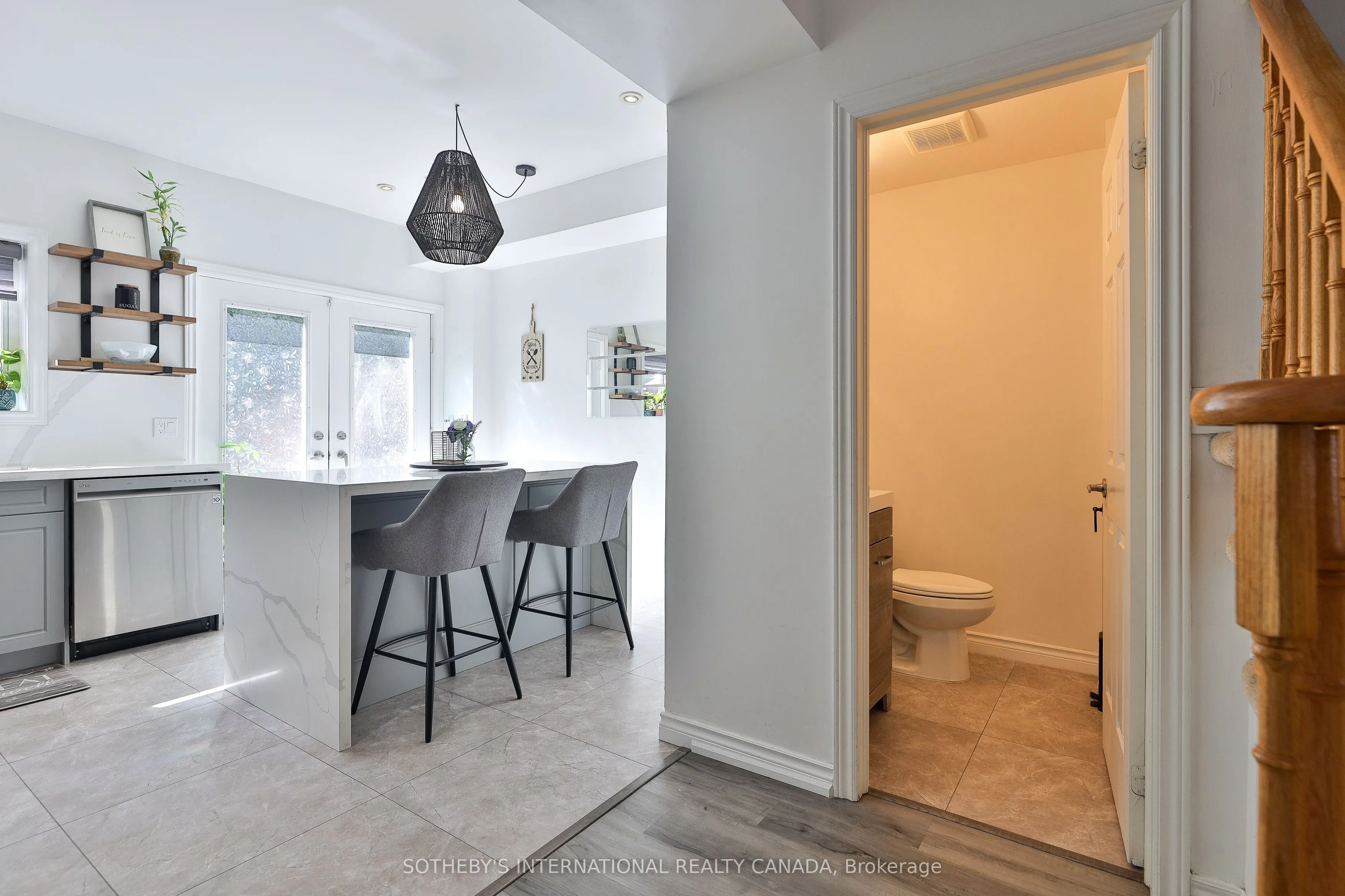 1330 Altona Road, #21