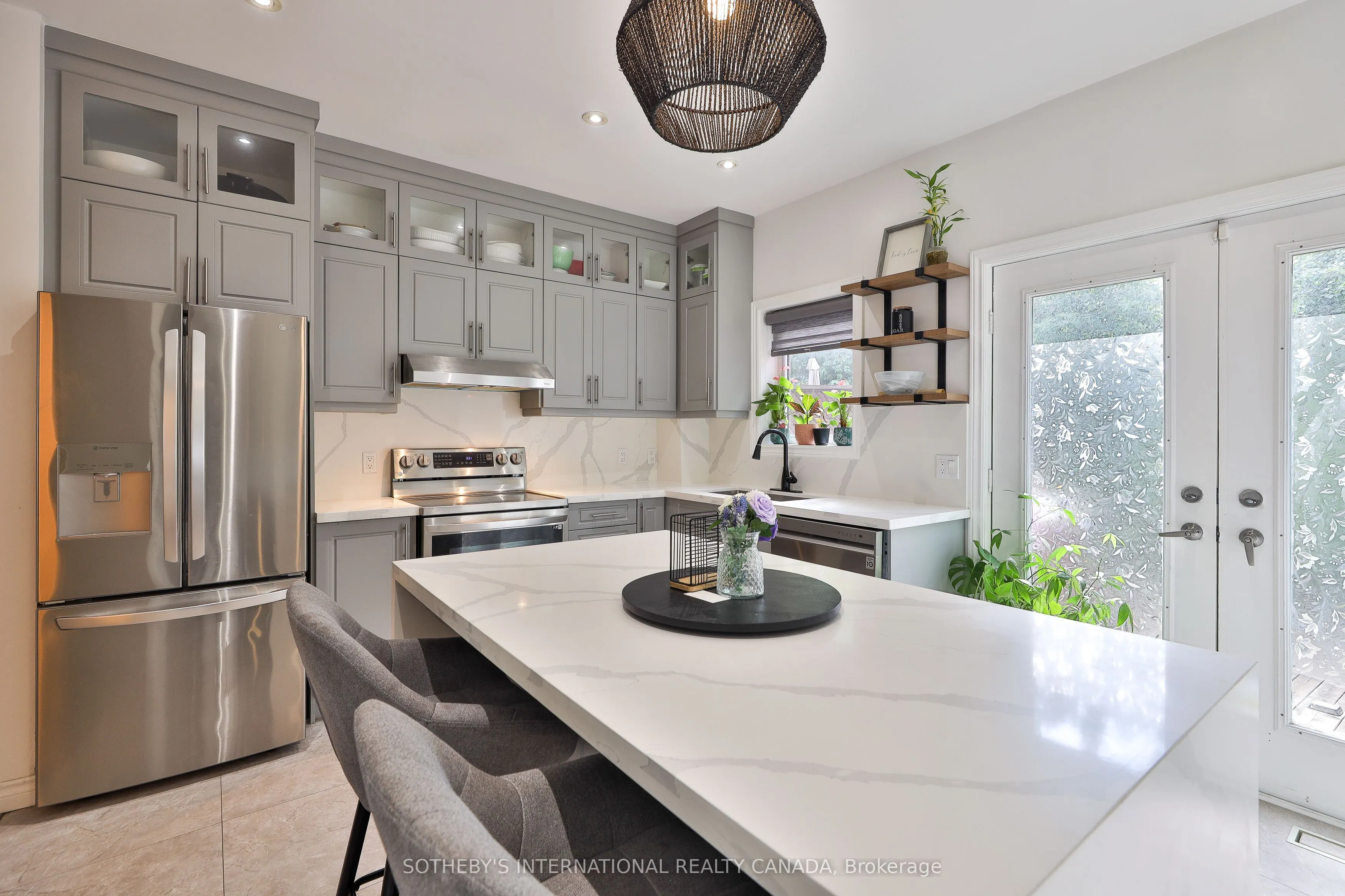 1330 Altona Road, #21