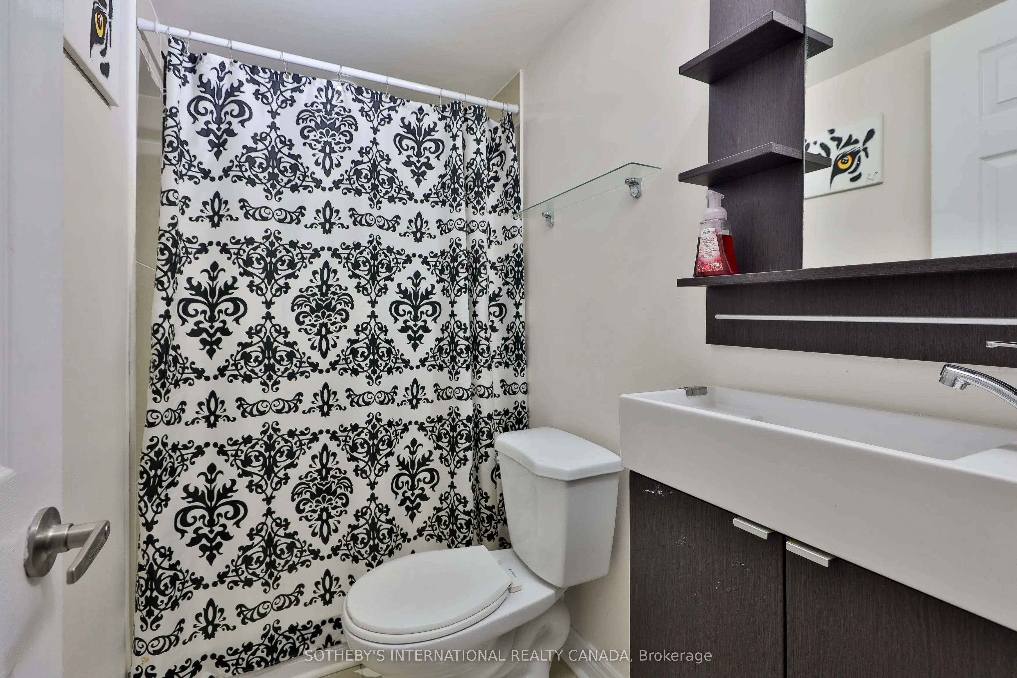 1330 Altona Road, #21