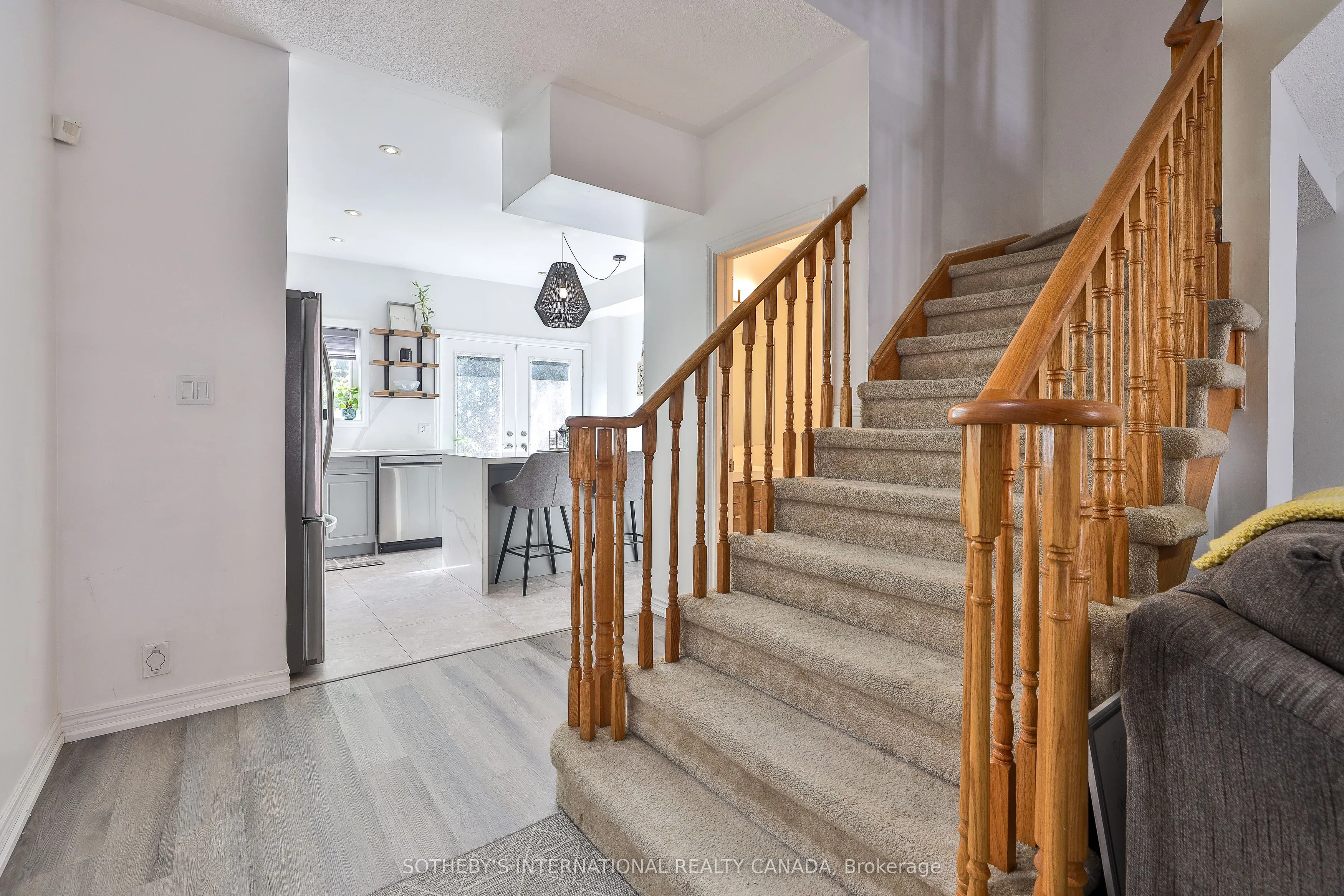 1330 Altona Road, #21