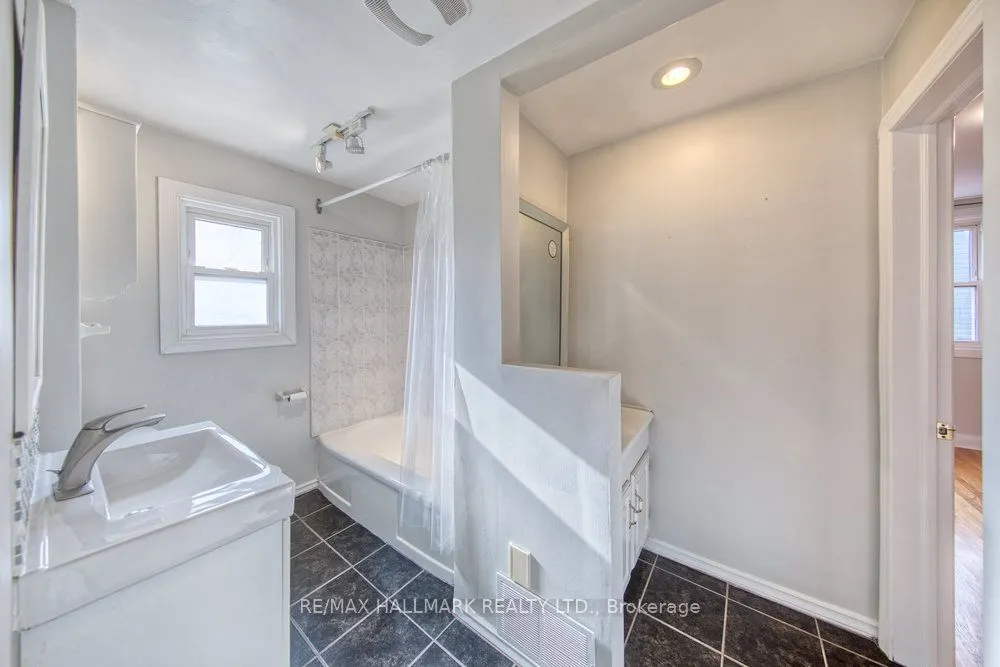 31 Glen Muir Drive