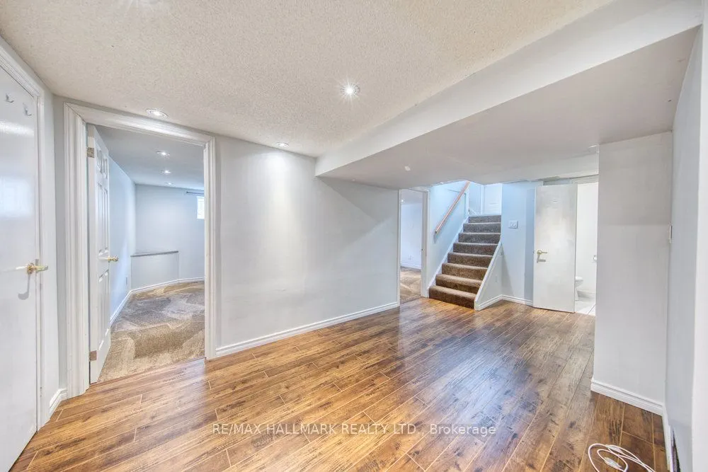 31 Glen Muir Drive