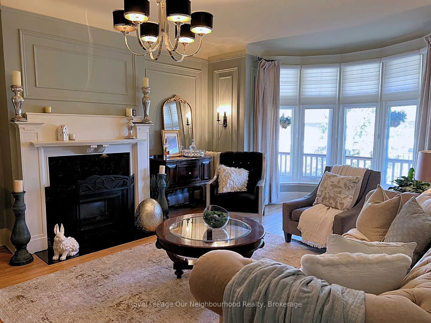 305 Trent Street W