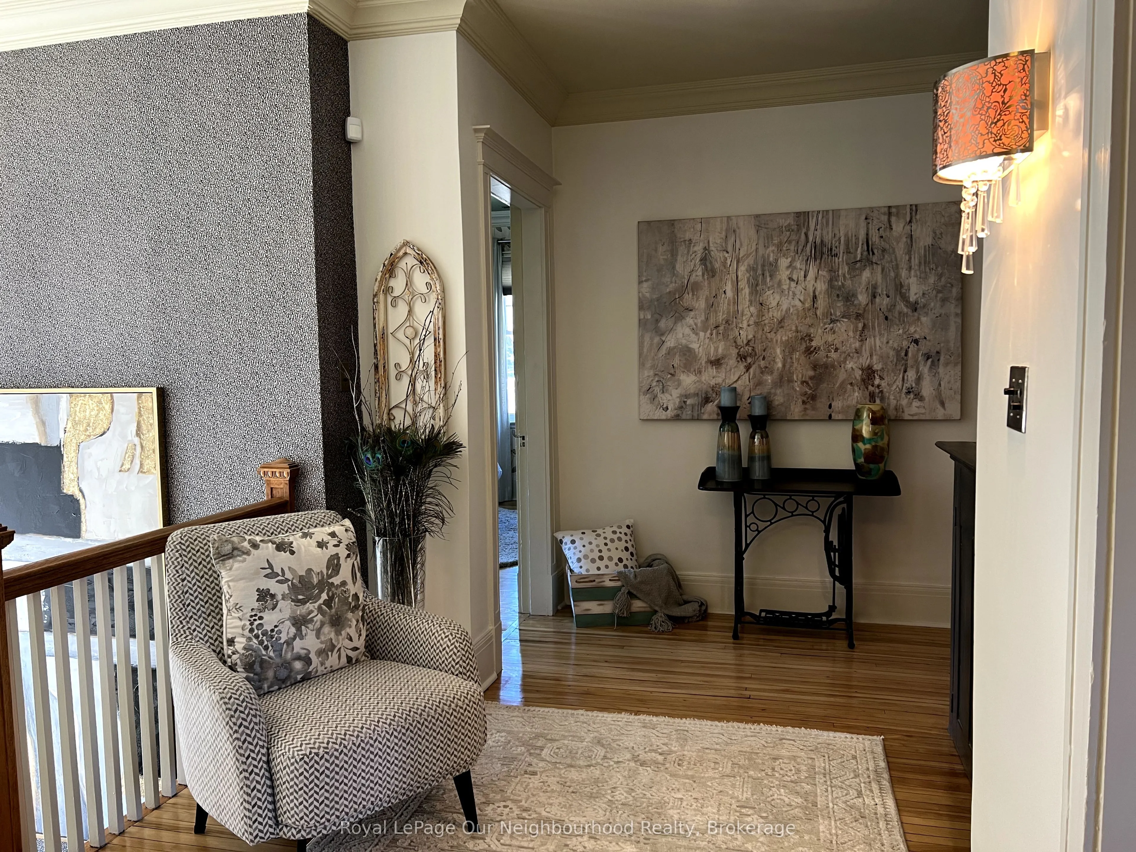 305 Trent Street W