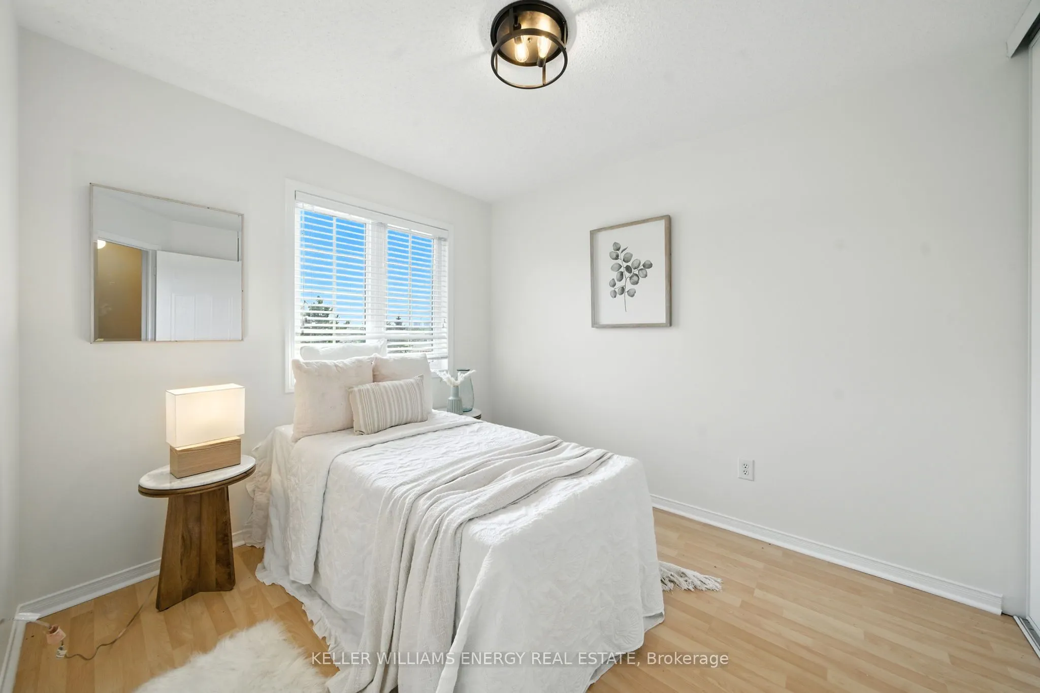 1790 Finch Avenue, #15