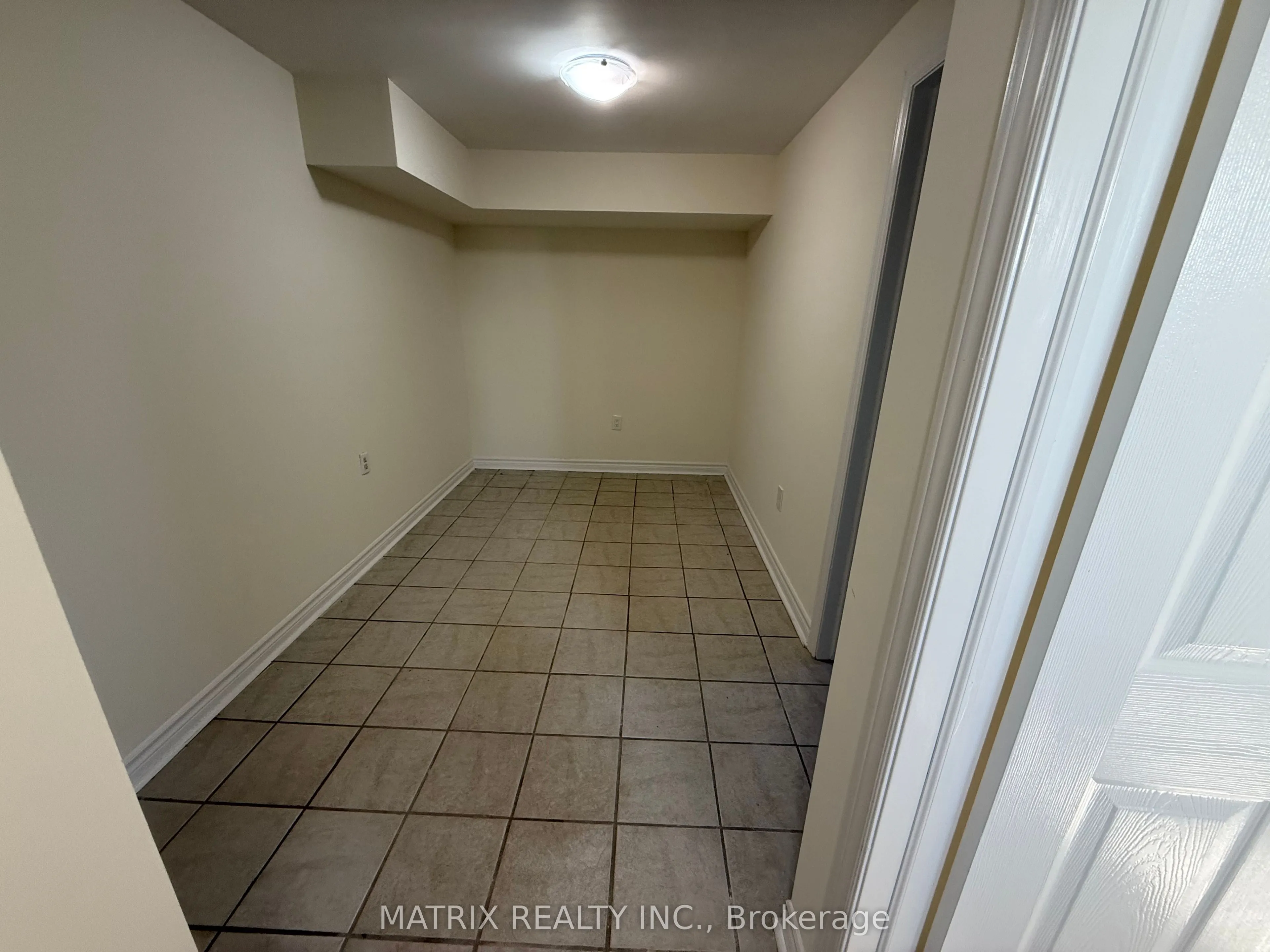 2595 Whites Road, #Main #2