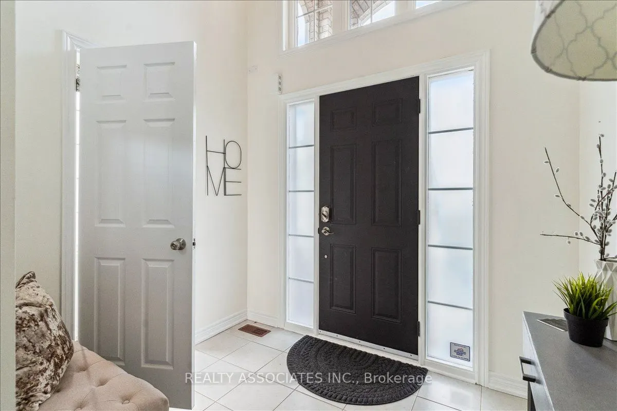 185 Glenabbey Drive