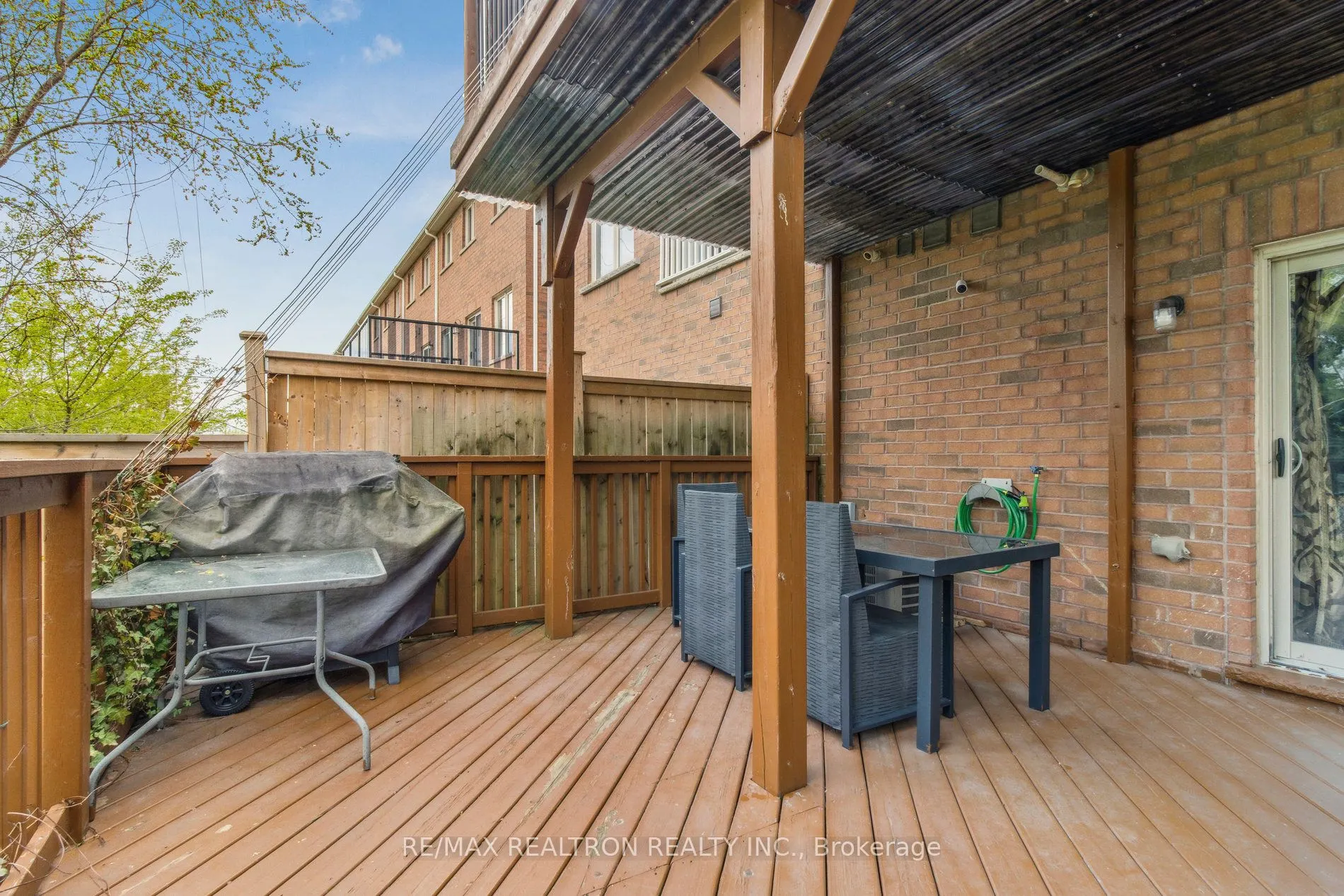 33 Pidgeon Street