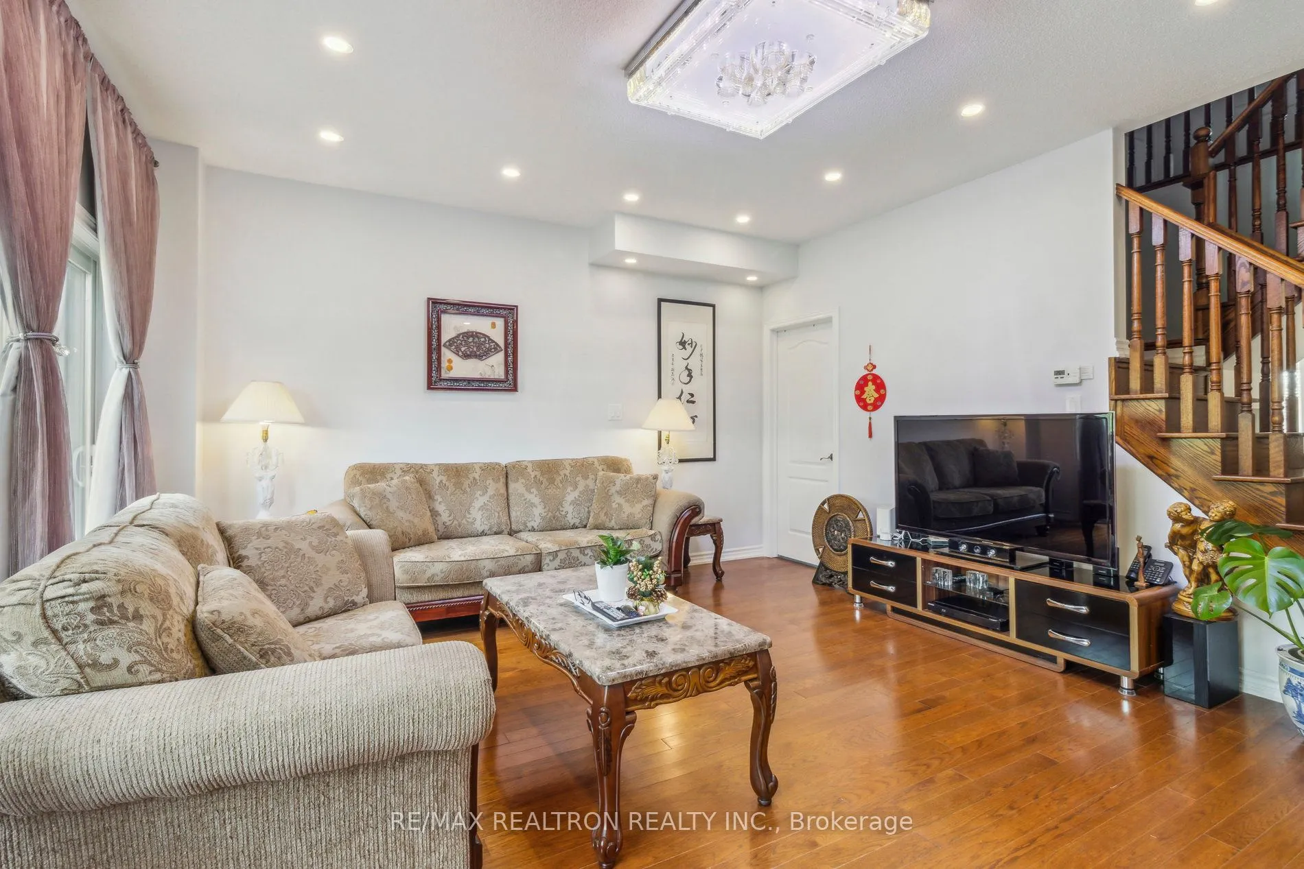 33 Pidgeon Street