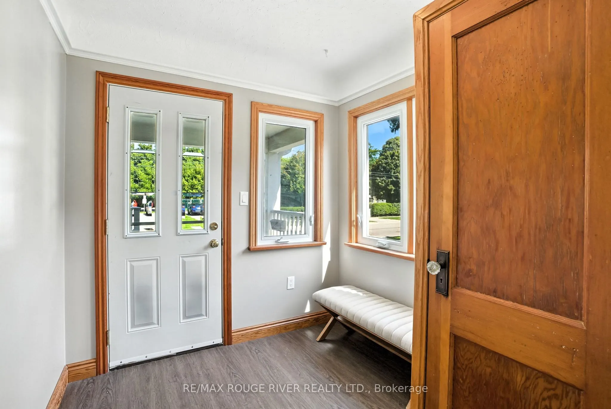 67 Orchard View Boulevard