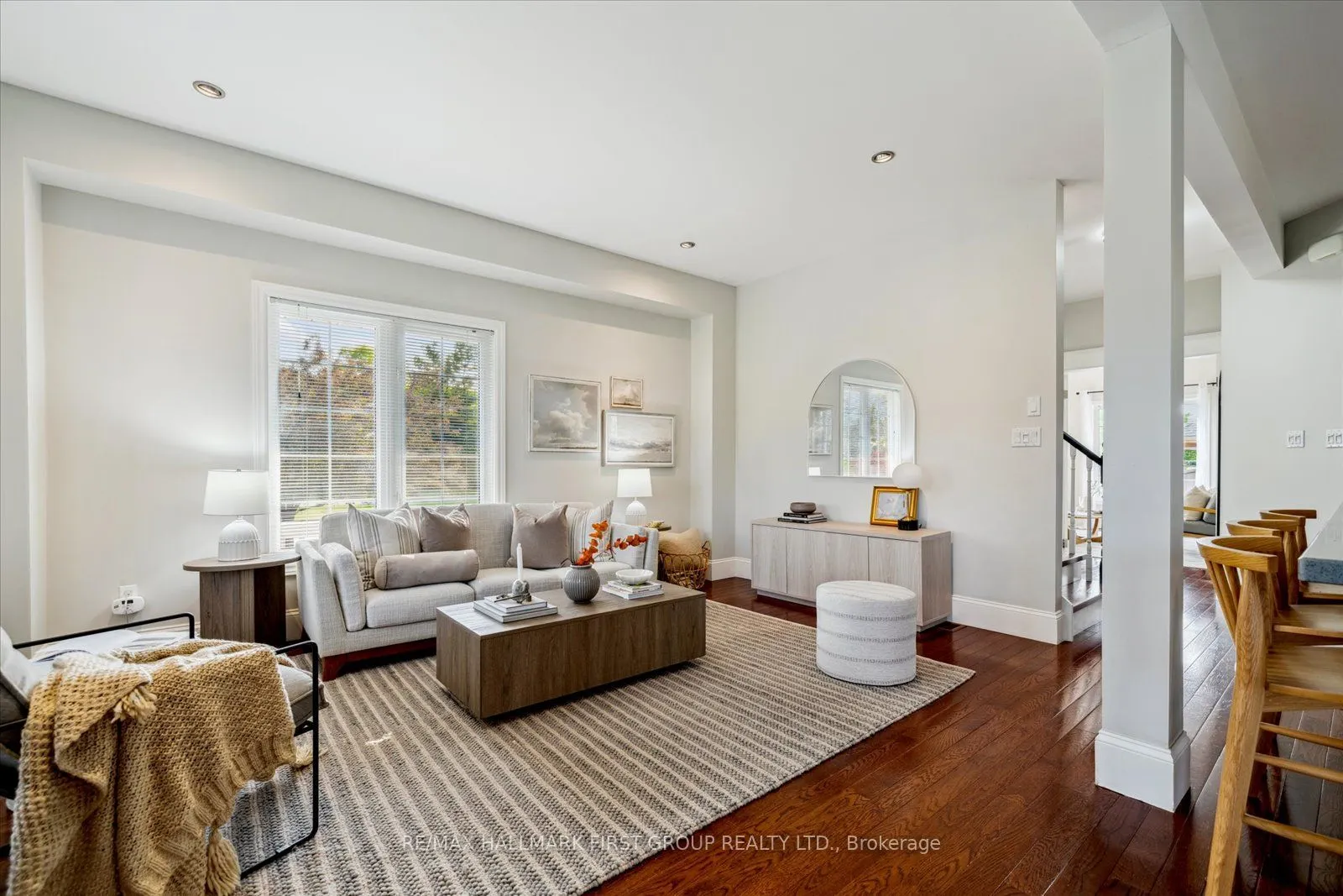 937 Pickering Beach Road