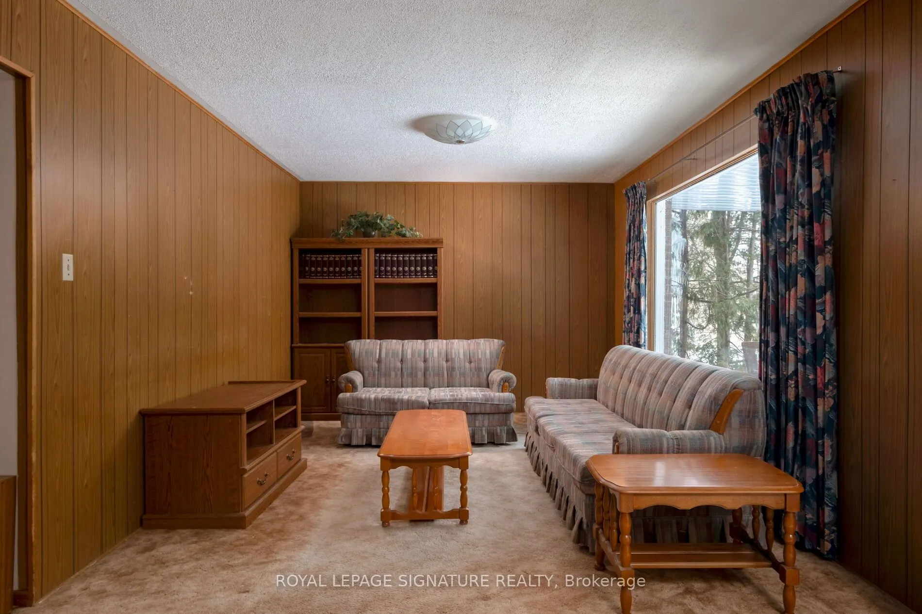22 Merkley Square