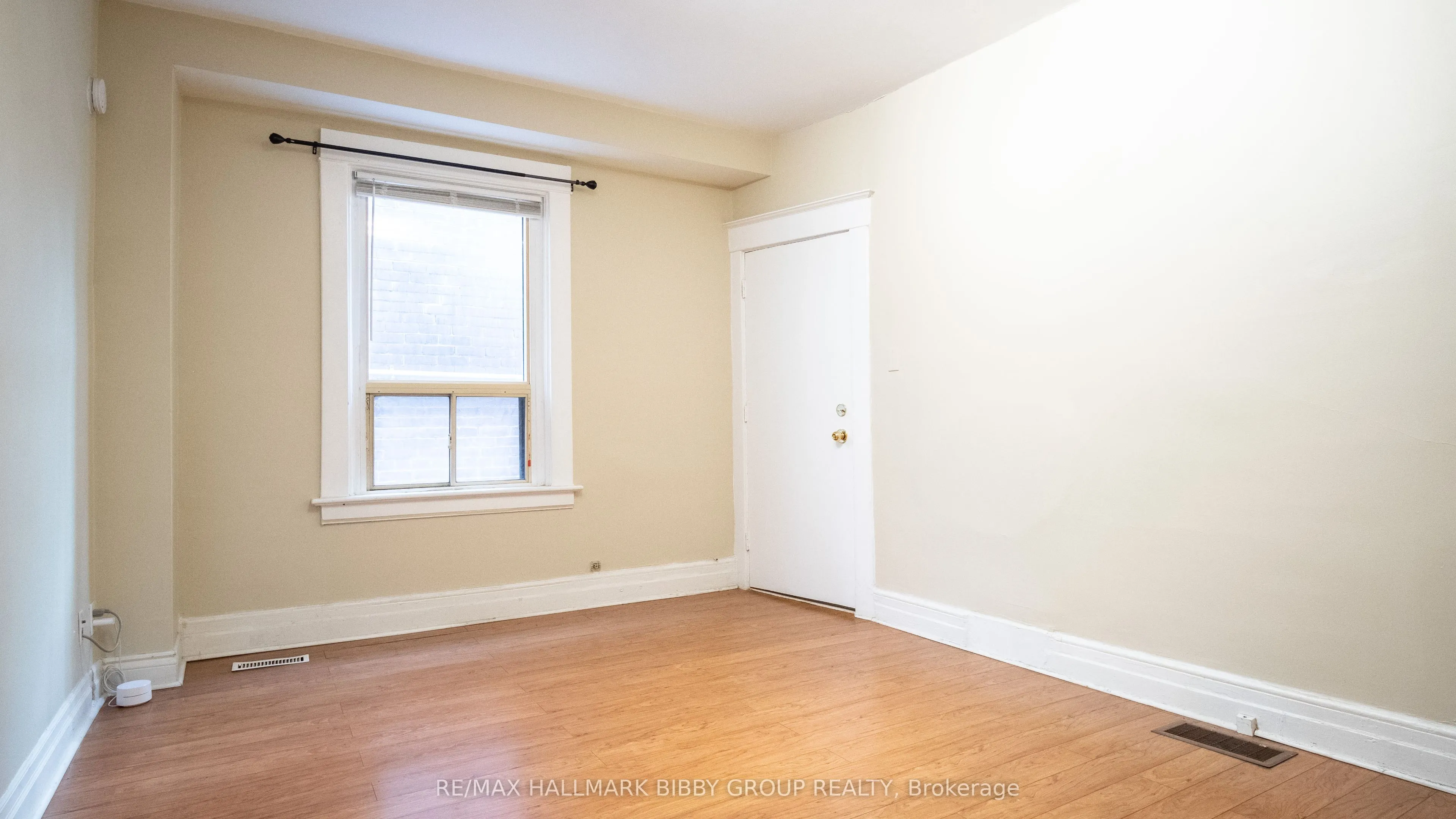 560 Jones Avenue, #3