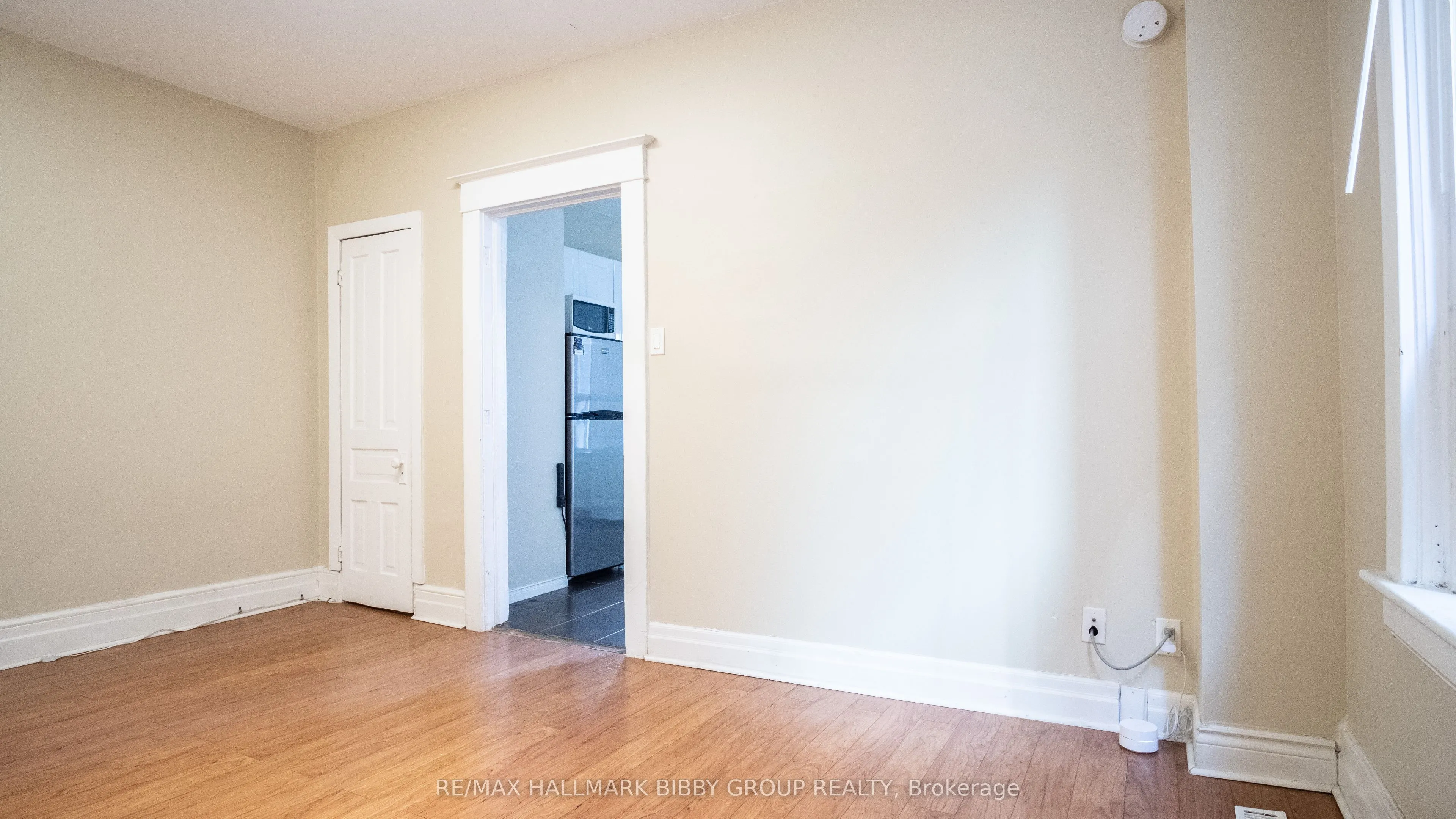 560 Jones Avenue, #3
