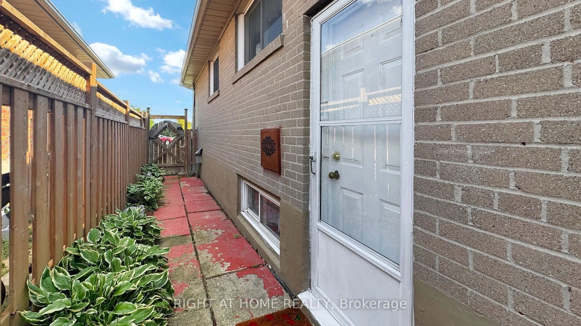 224 Livingston Road