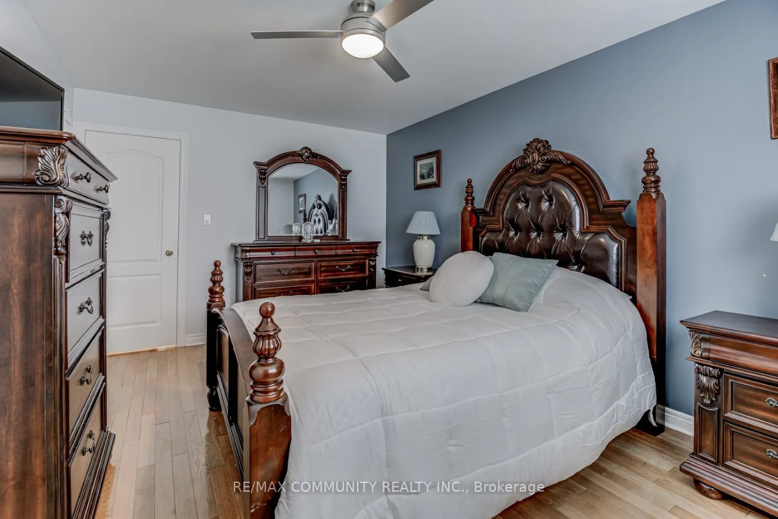 48 Bloom Avenue