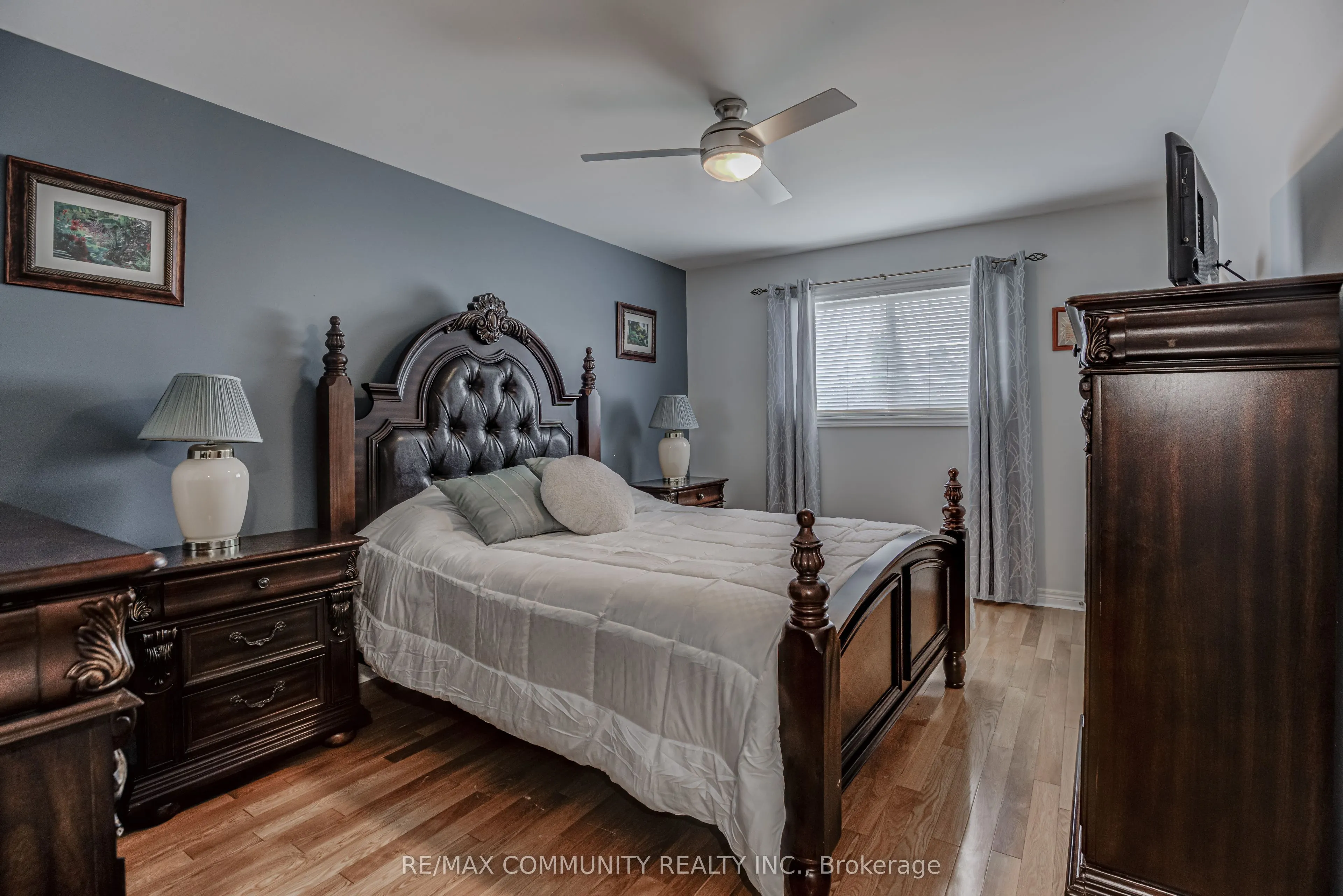 48 Bloom Avenue