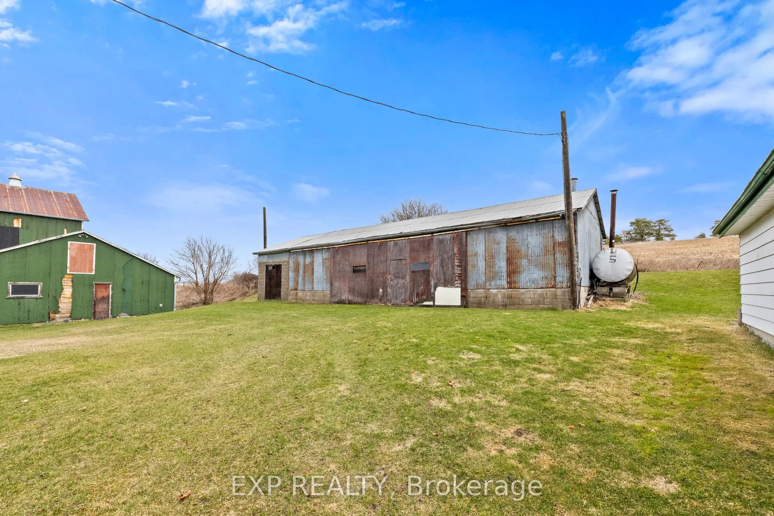 3070 Taunton Road E