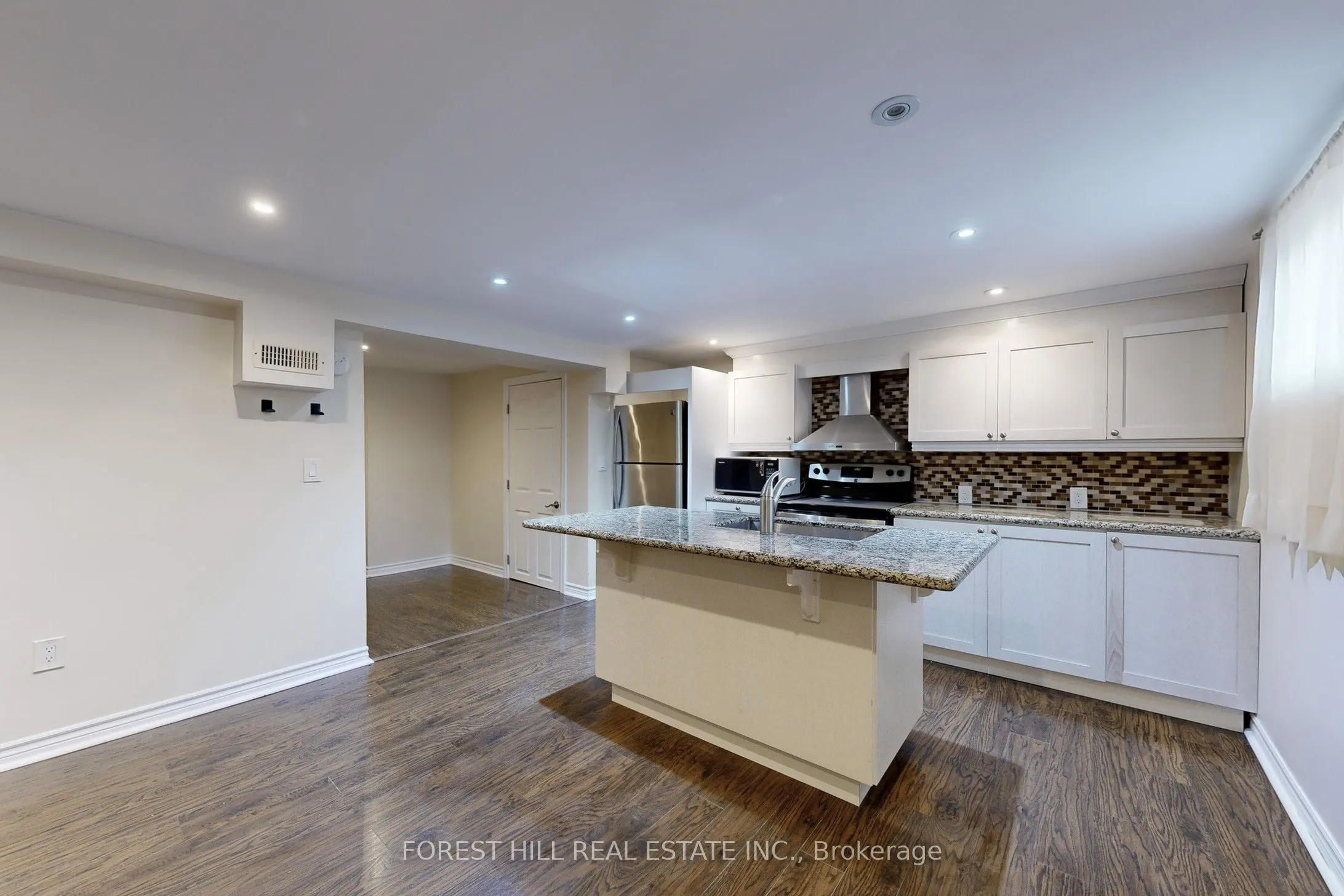 14 Ilfracombe Crescent