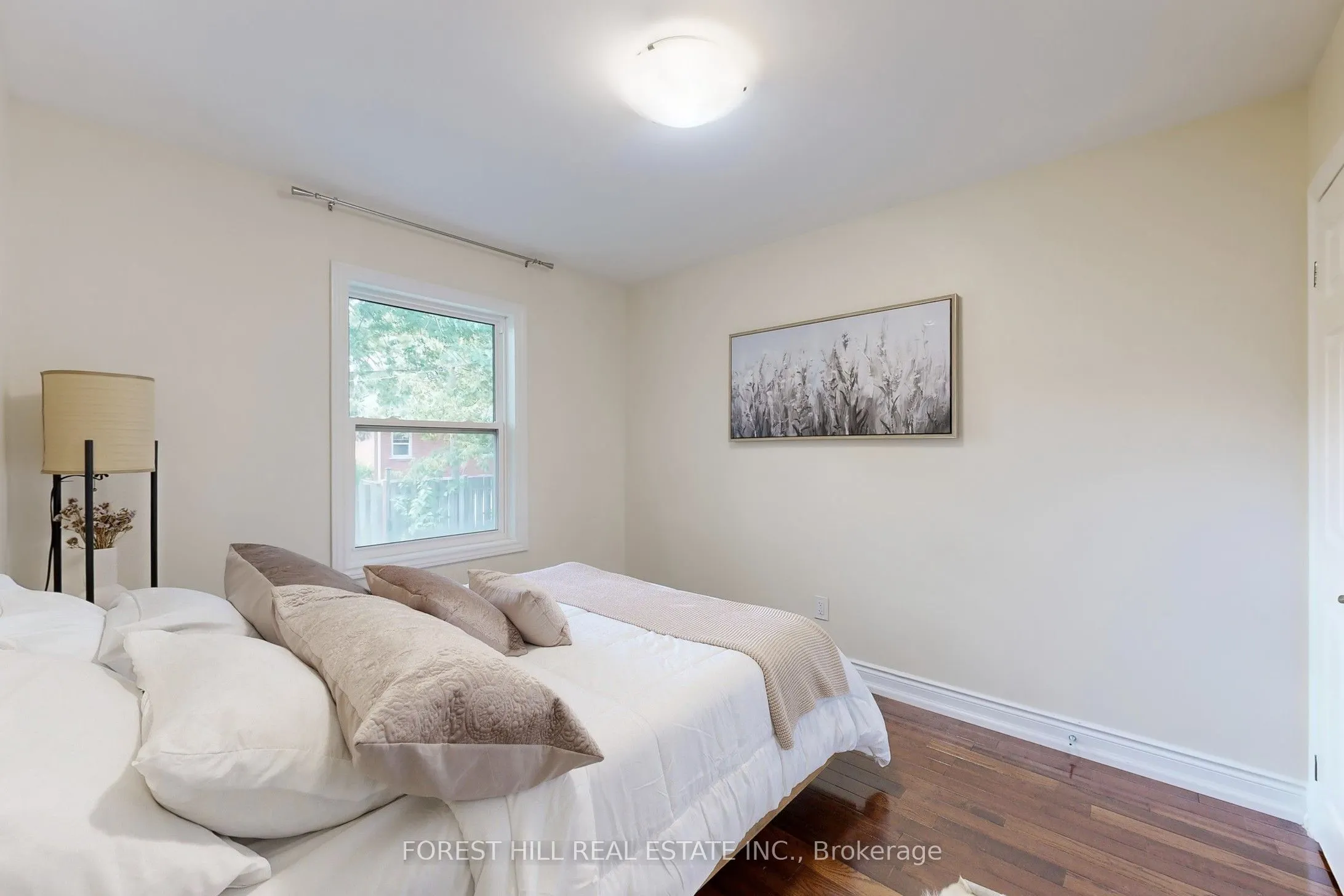 14 Ilfracombe Crescent