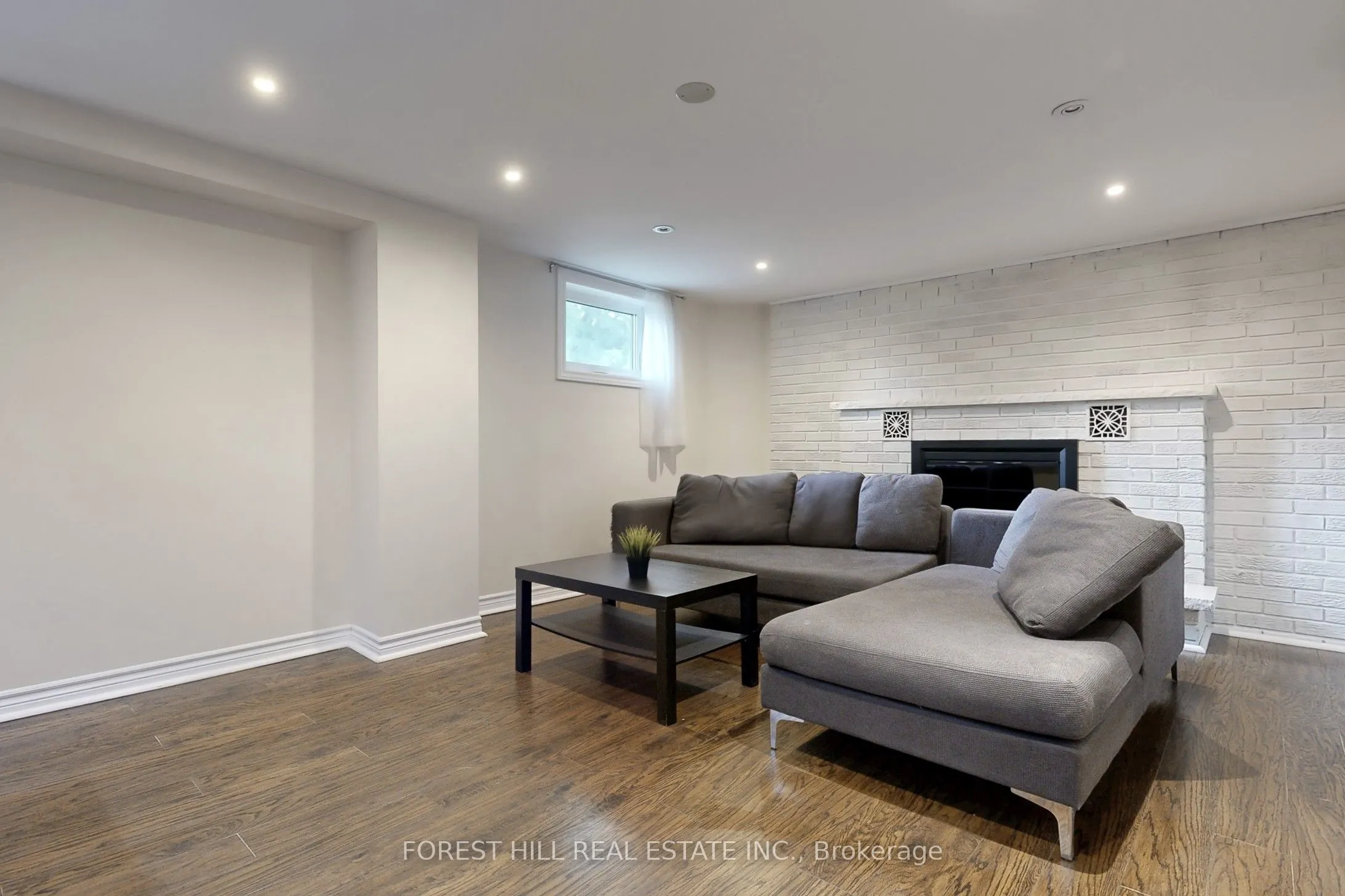 14 Ilfracombe Crescent