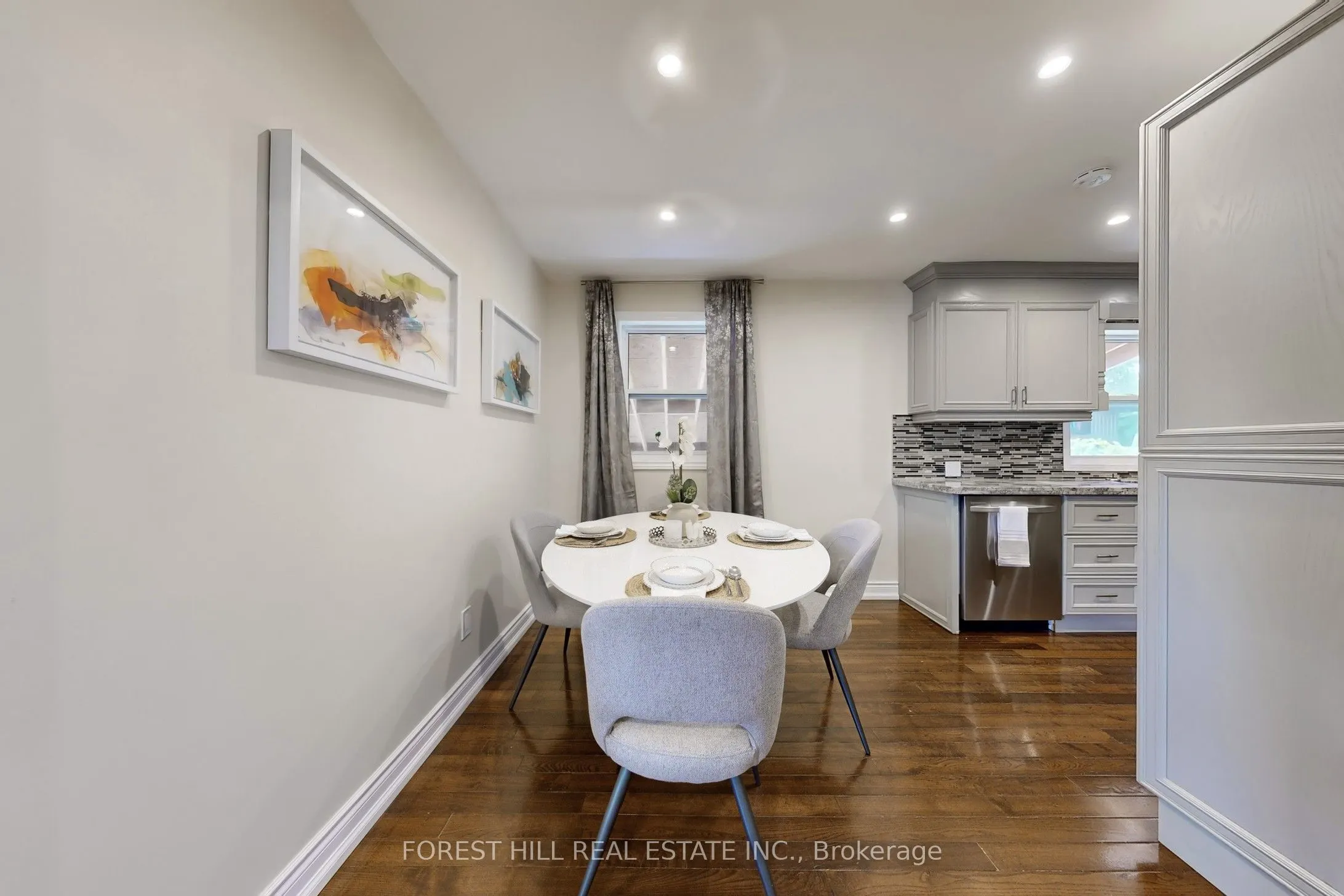14 Ilfracombe Crescent