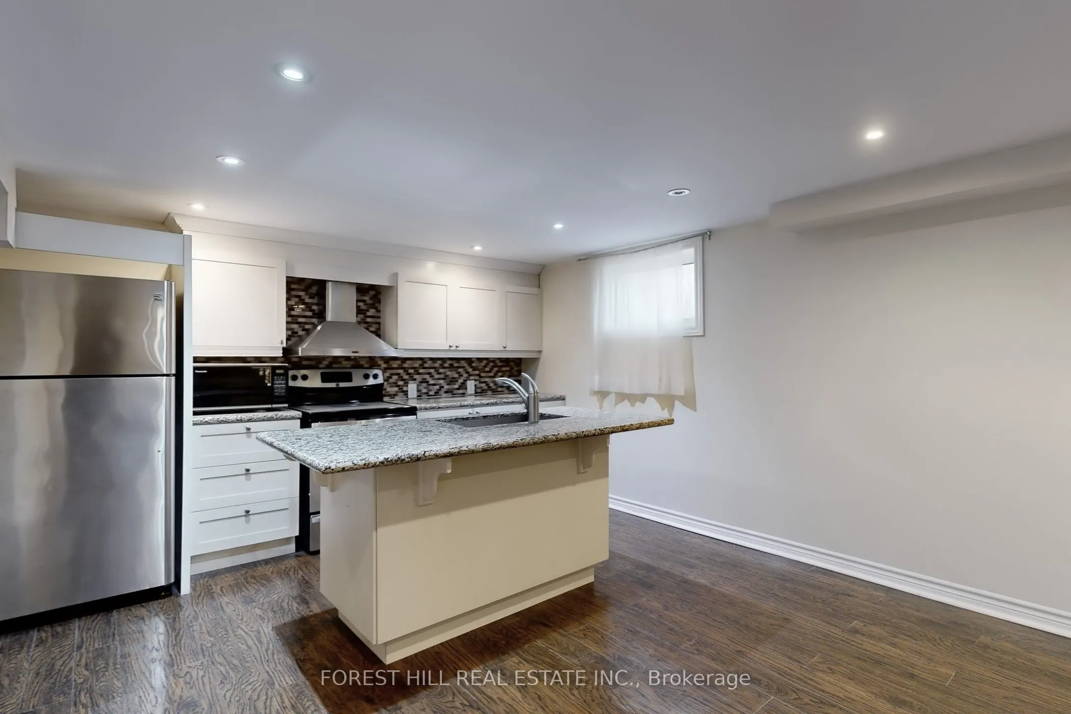 14 Ilfracombe Crescent