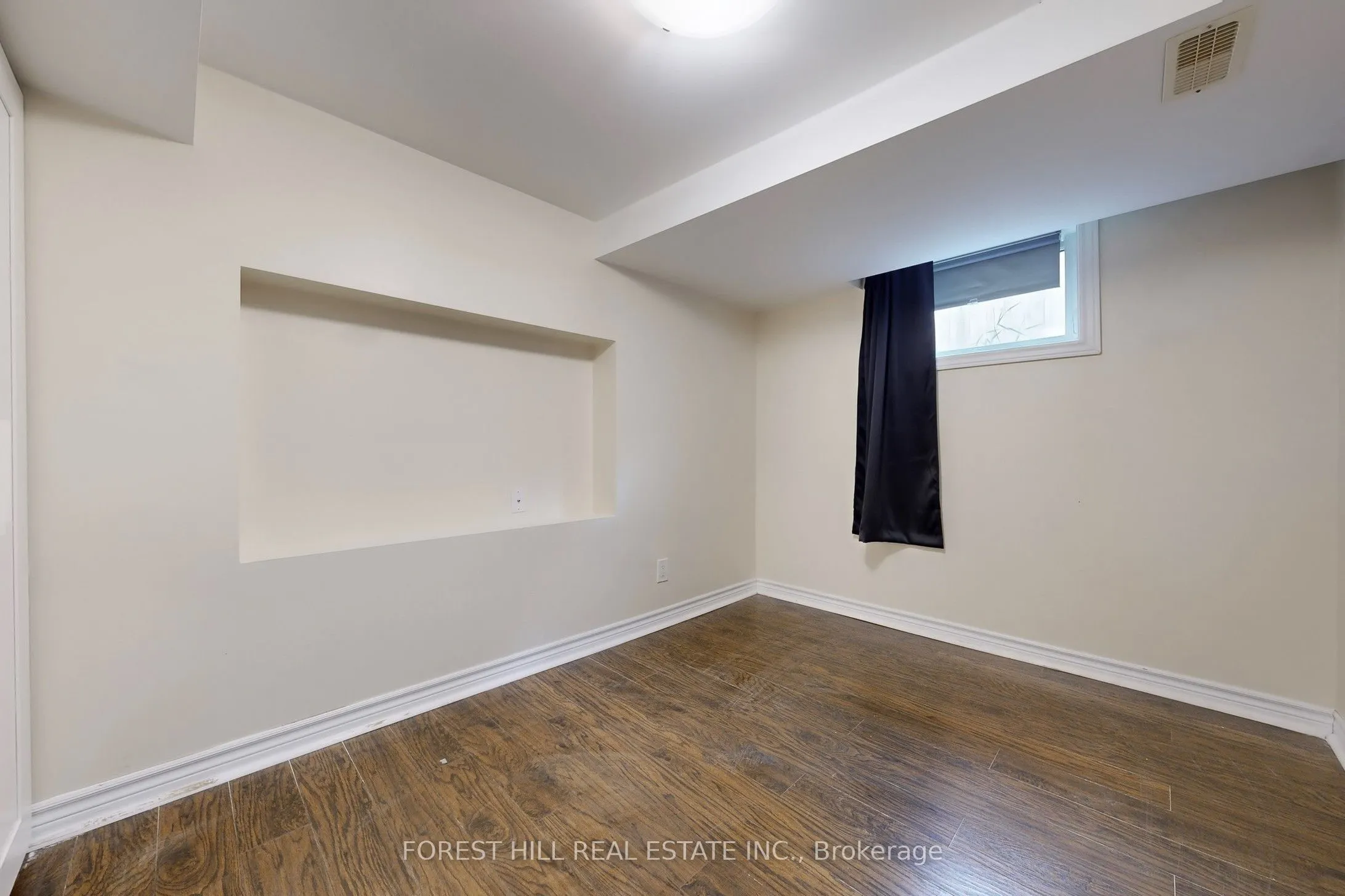 14 Ilfracombe Crescent