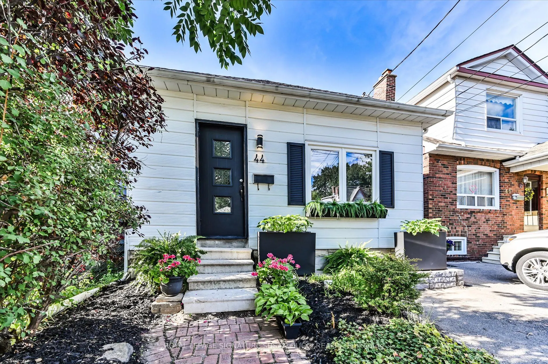 44 Crewe Avenue