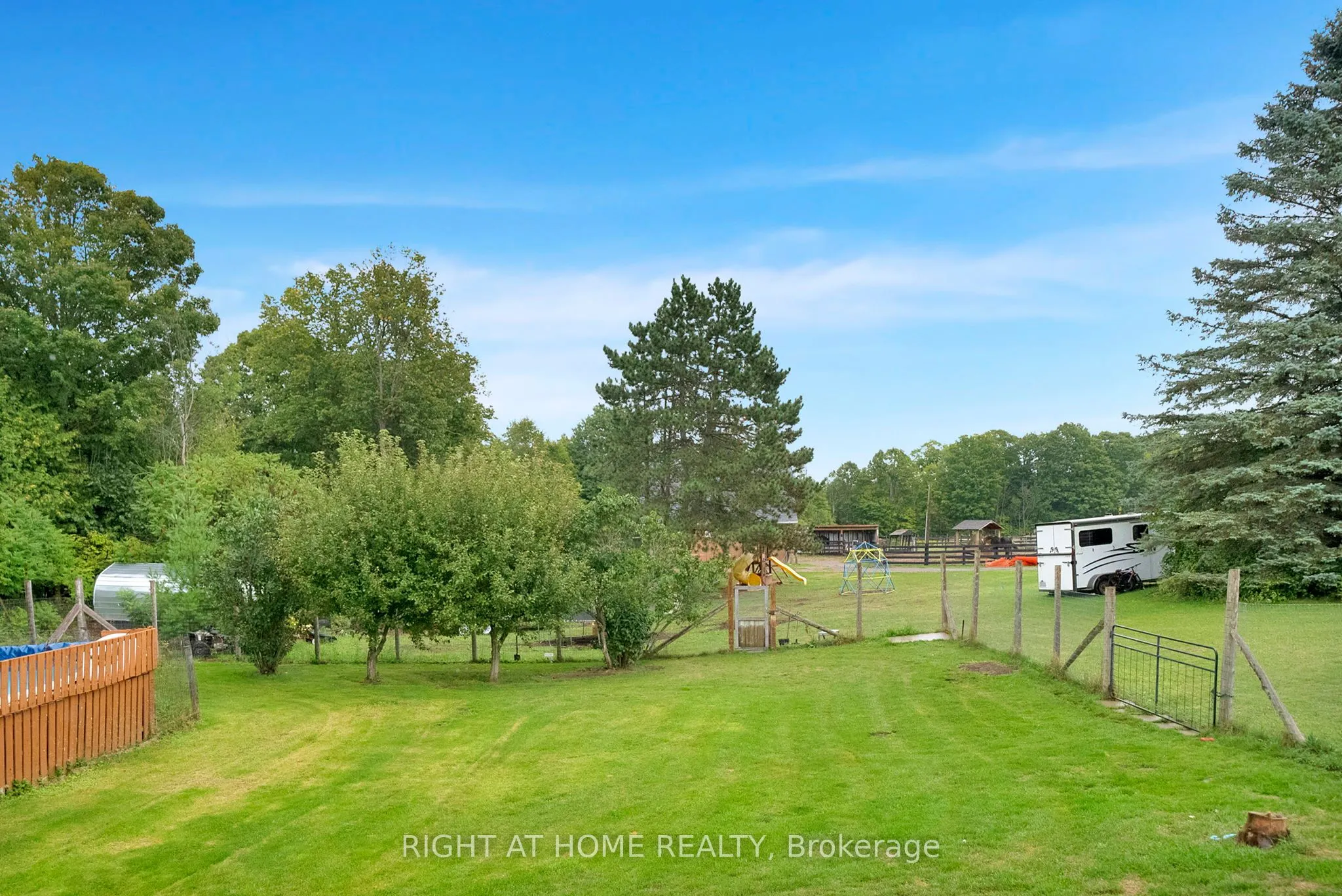6265 Regional Road 18 Road