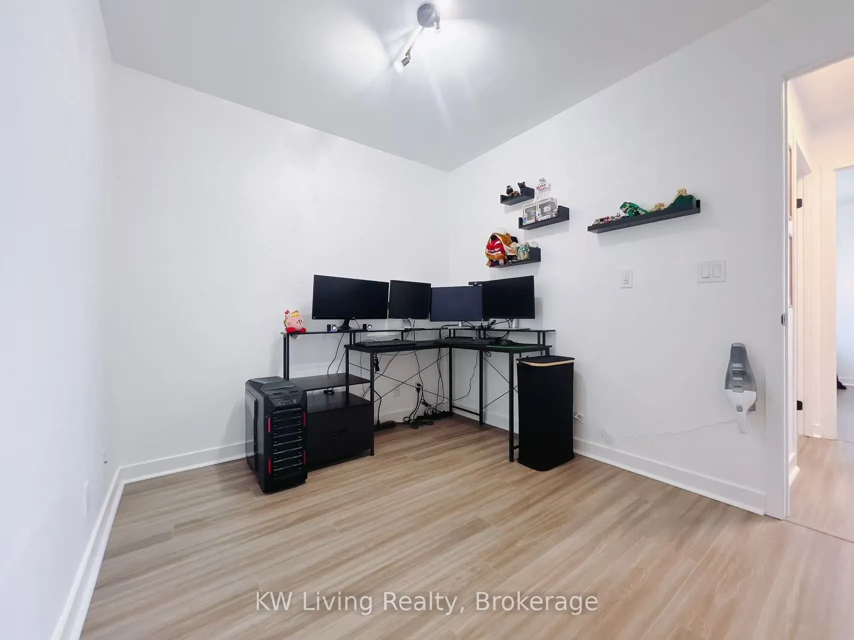 38 Lee Centre Drive, #3502